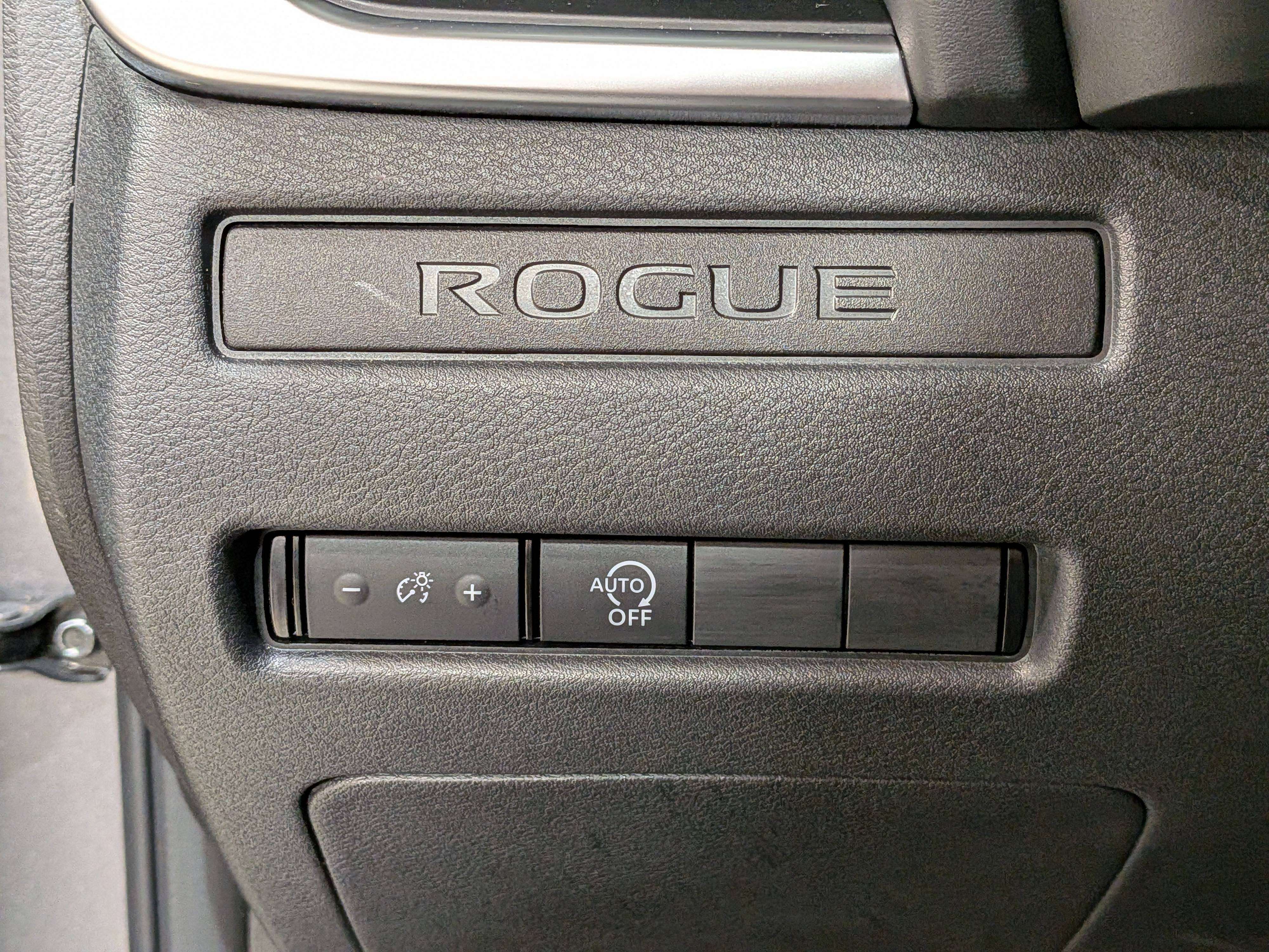 Nissan Rogue 2024