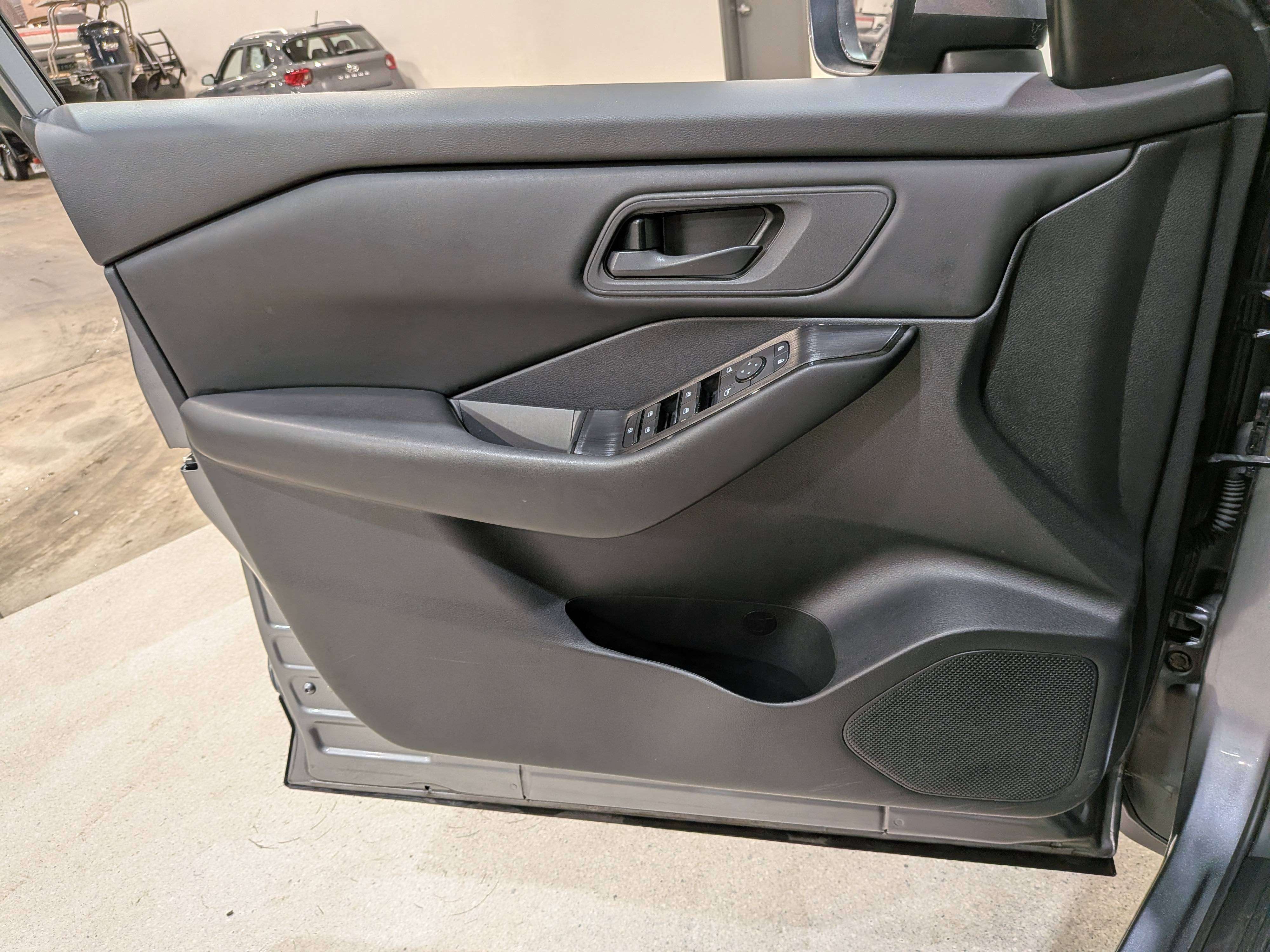 Nissan Rogue 2024