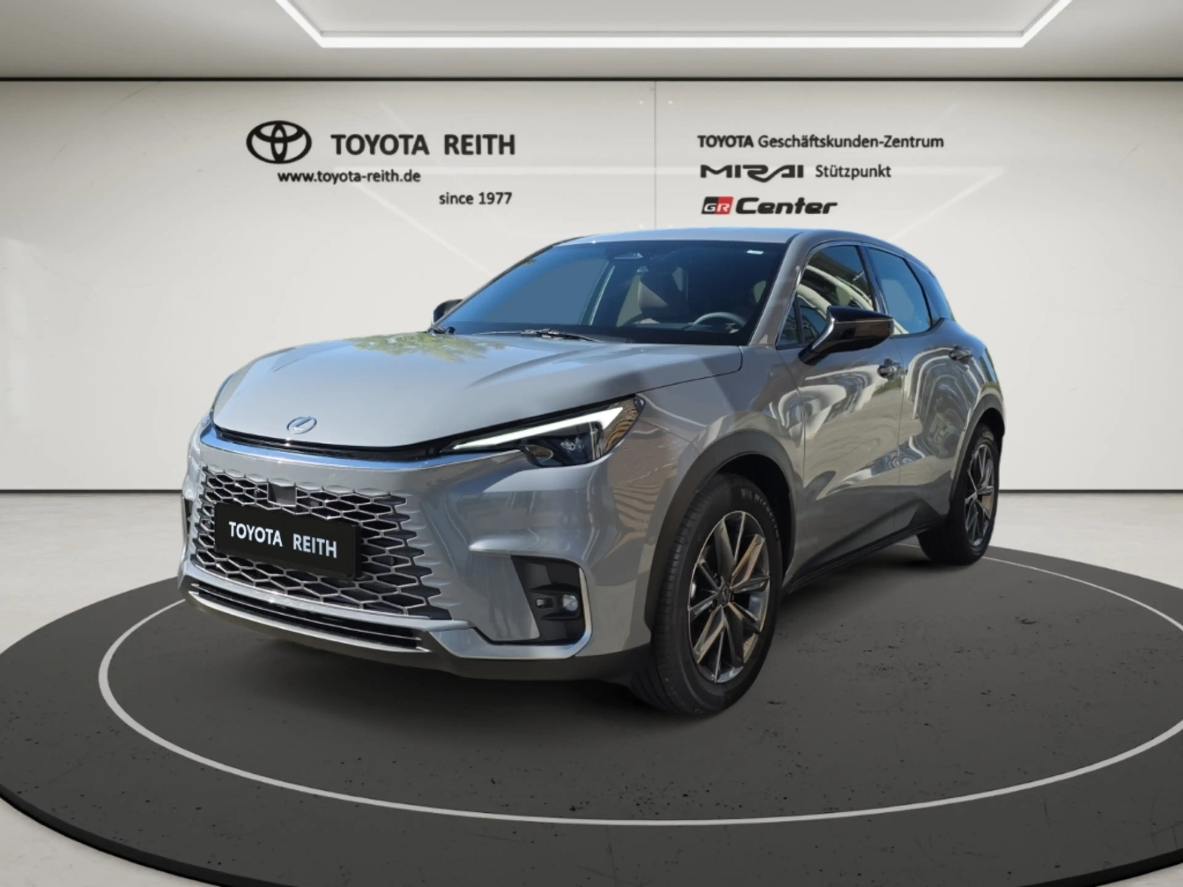 Lexus LBX FWD Elegant 1.5 Hybrid EU6e HUD Navi Leder Digital