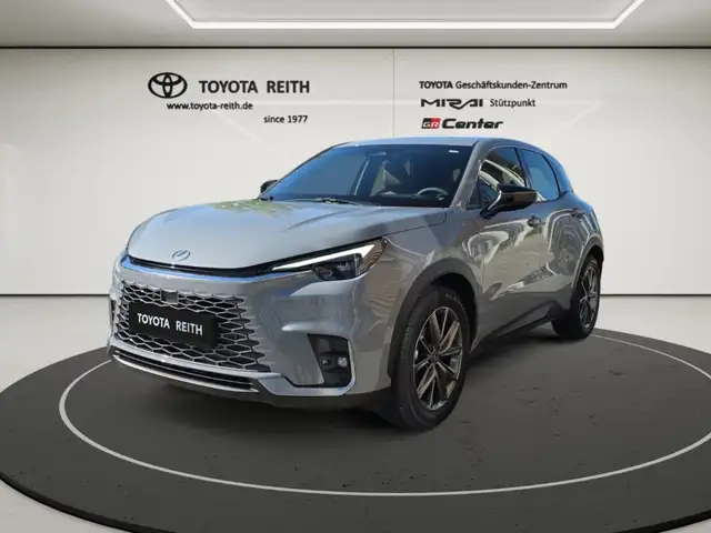 Lexus LBX FWD Elegant 1.5 Hybrid EU6e HUD Navi Leder Digital