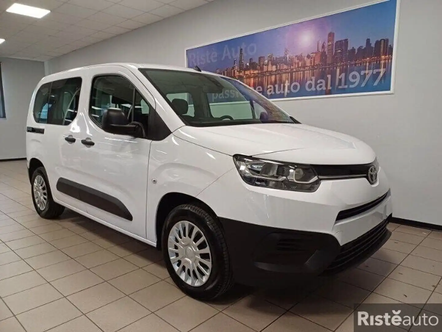 Toyota Proace City Proace City Verso 1.5D 100 CV S&S Short D Lounge Blanco - 1