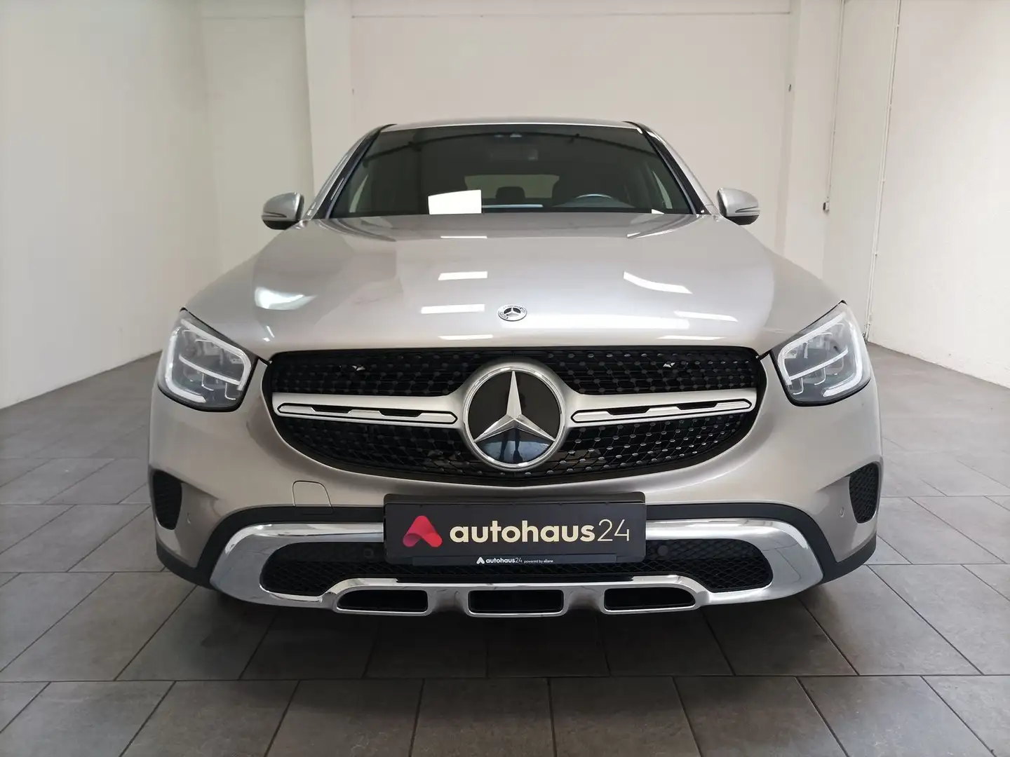 Mercedes-Benz GLC 200 d 4Matic AHK|CAM|Navi|DAB|Tempomat Silber - 2