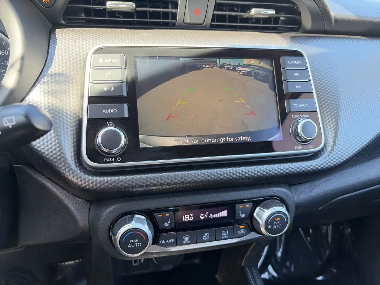 Nissan Kicks снимка Nissan Kicks