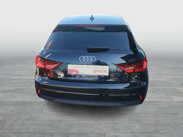 Audi A1 view 5