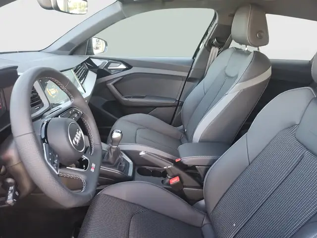 Audi A1 view 9