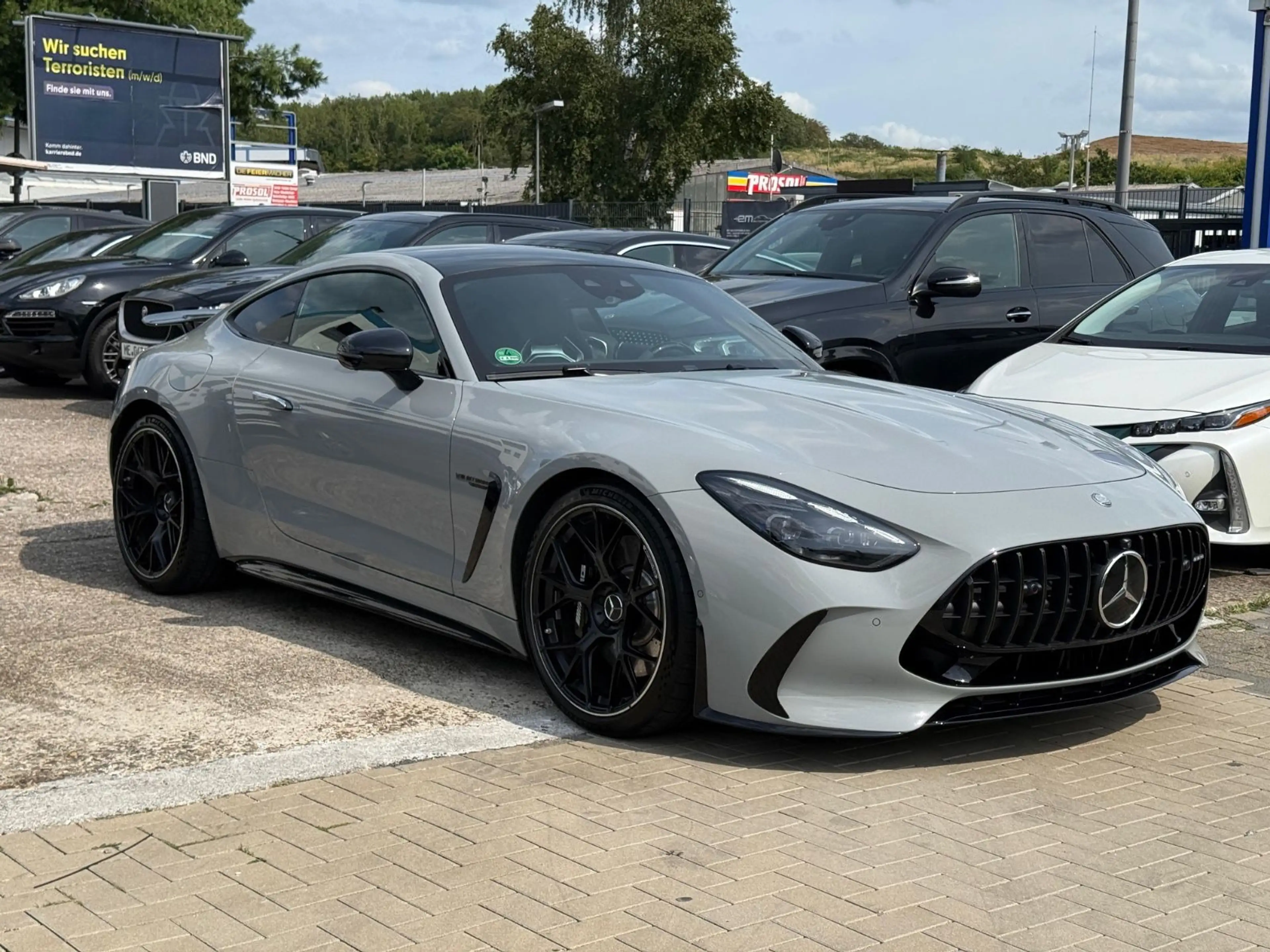 Mercedes-Benz AMG GT 63 4Matic+ Coupe Premium Plus/360°/Pano// — photo 4