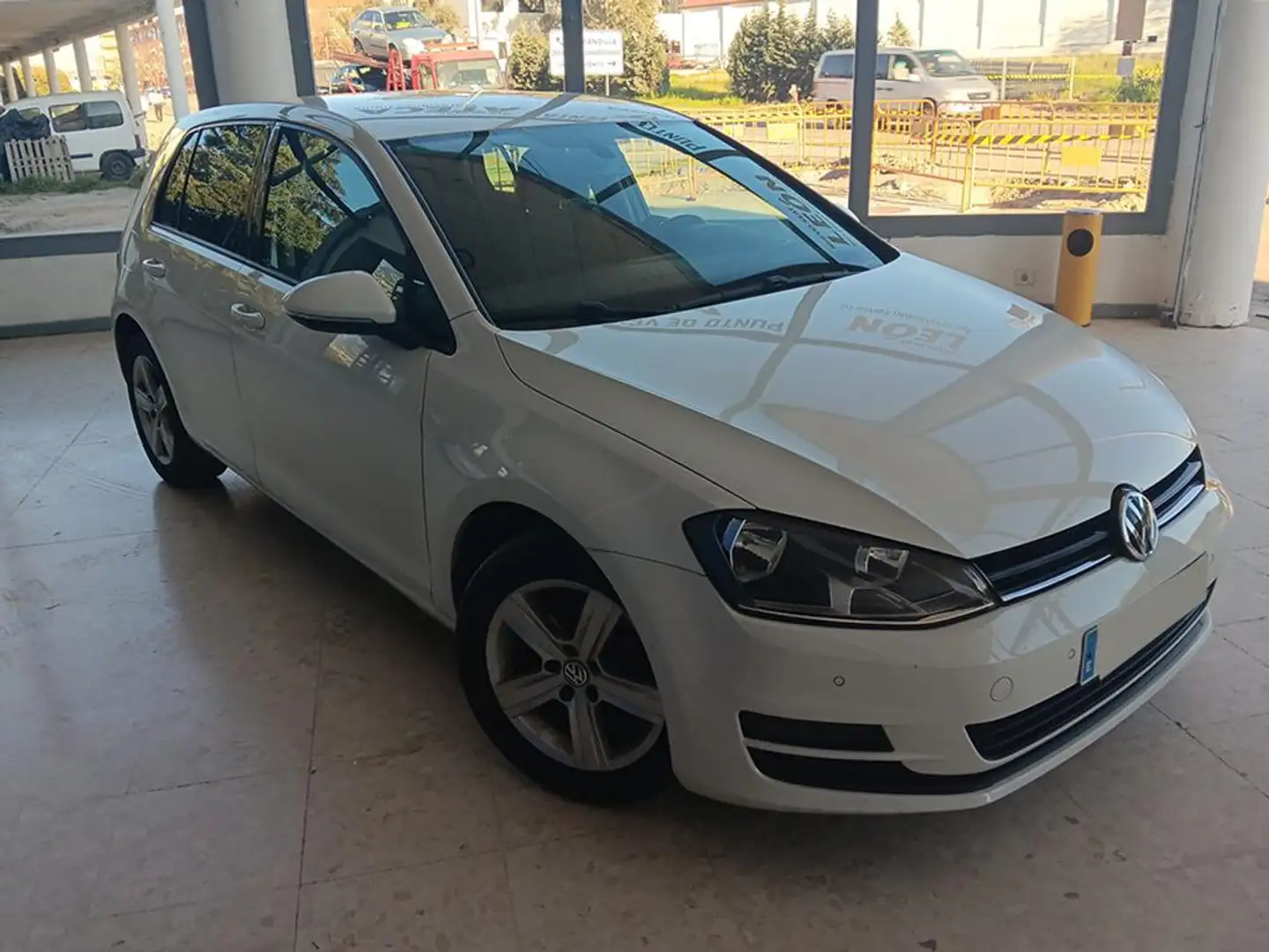 Volkswagen Golf 1.6 TDI BUSINESS BMT 5P Blanco - 1