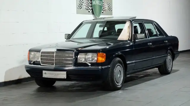 Mercedes-Benz 560 33 Jahre 1 Besitzer