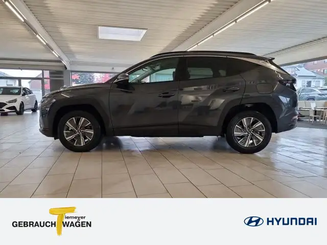 Hyundai Tucson view 8