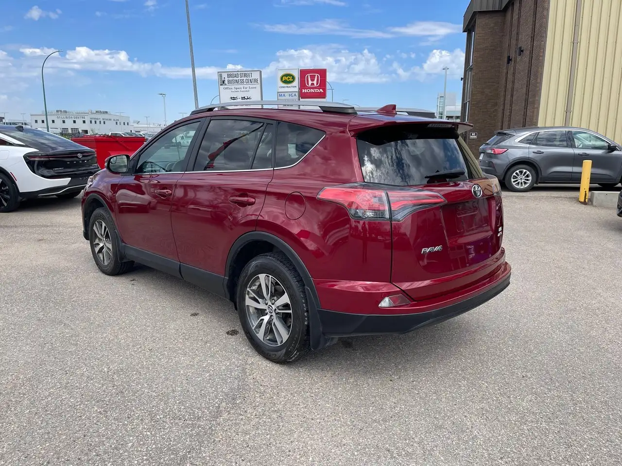 Toyota RAV 4 снимка Toyota RAV 4