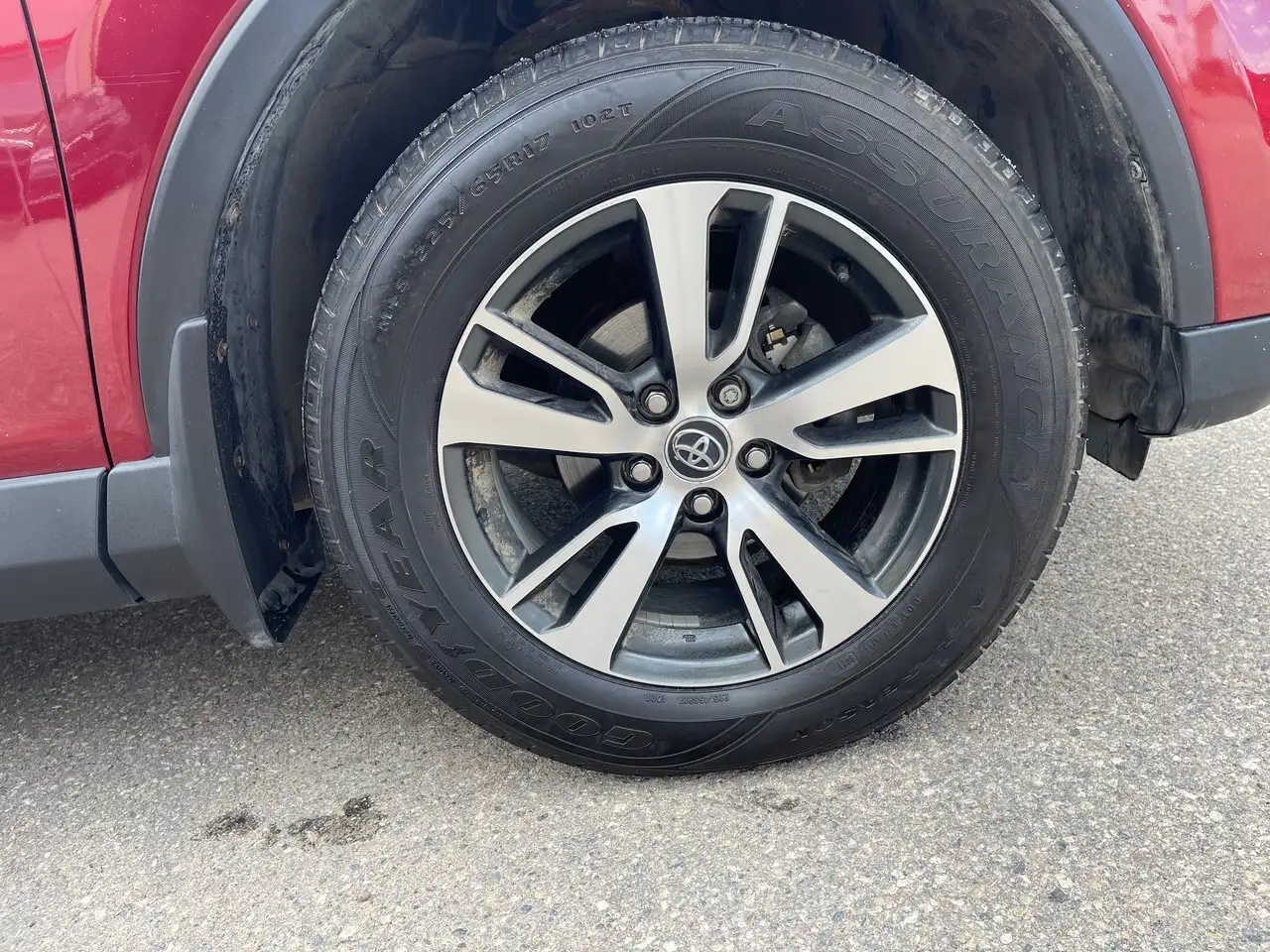 Toyota RAV 4 снимка Toyota RAV 4