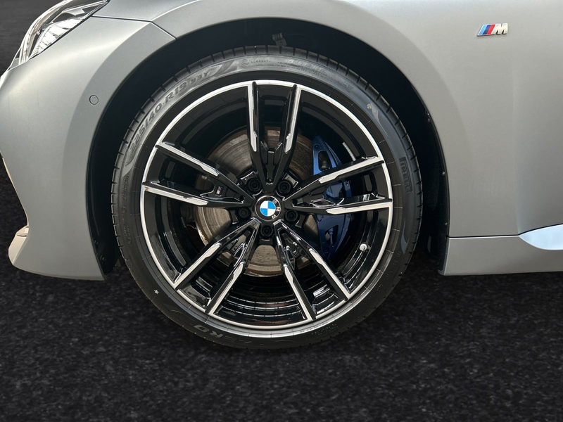 BMW 240 M240i xDrive Coupe *Frozen Pure Grey*|Head-Up — photo 4