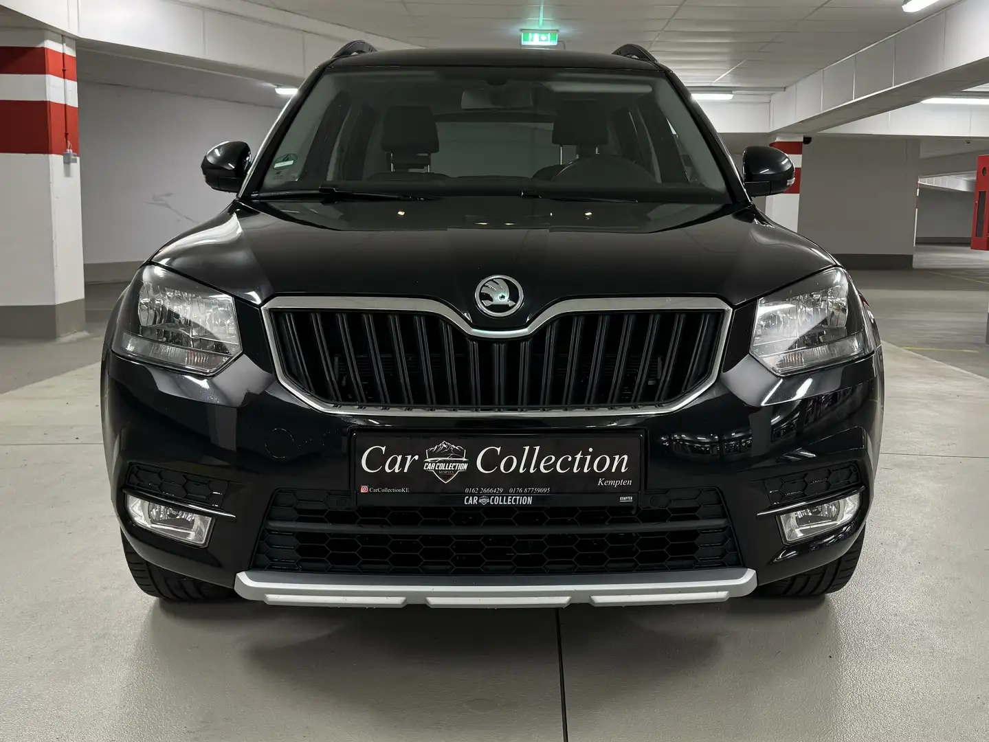 Skoda Yeti 2.0 TDI Joy 4x4* AUTOMATIK* TÜV NEU* NAVI* PDC Schwarz - 2