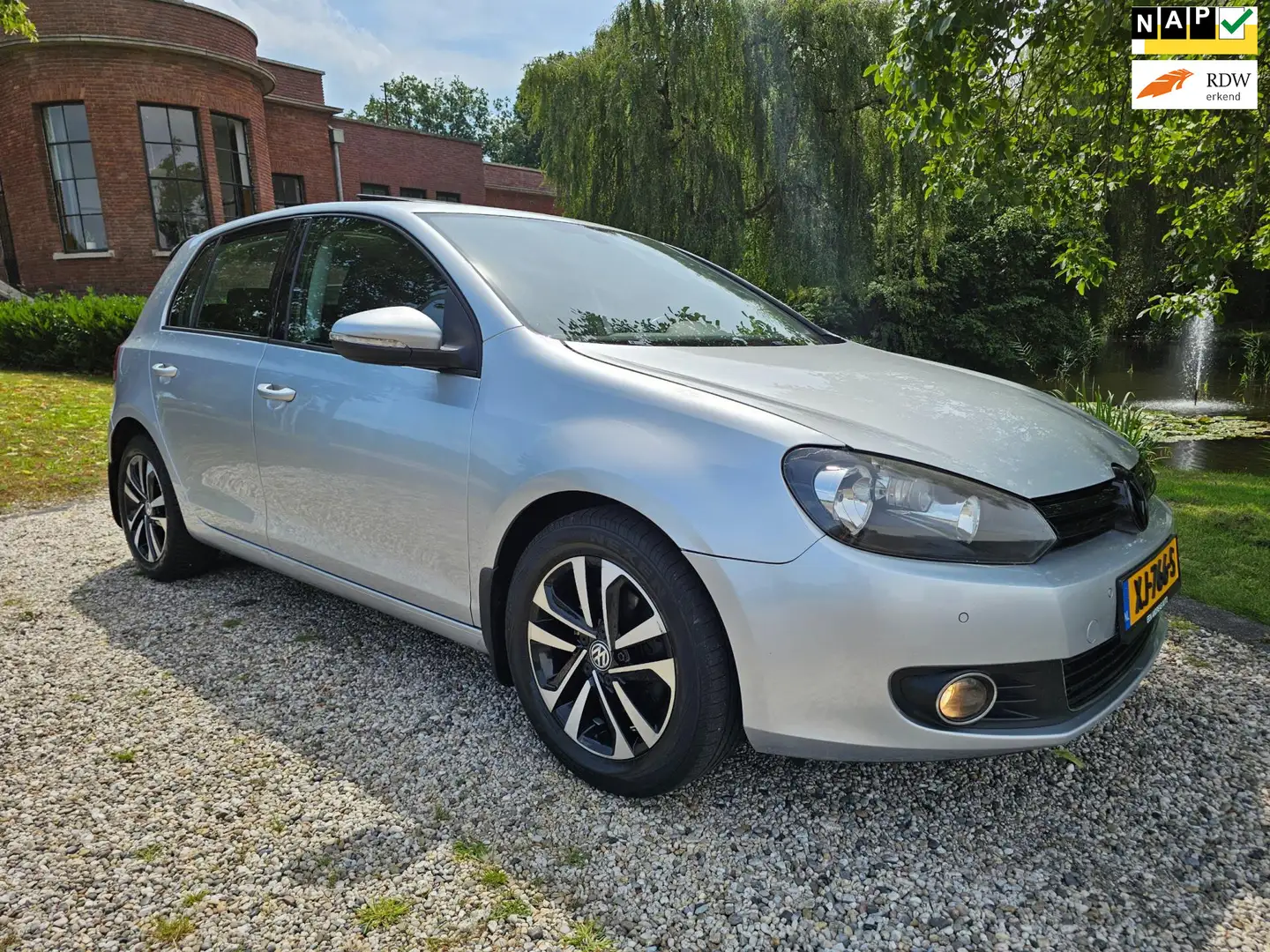 Volkswagen Golf 1.4 TSI Highline AIRCO/cruise/DAK Grau - 1