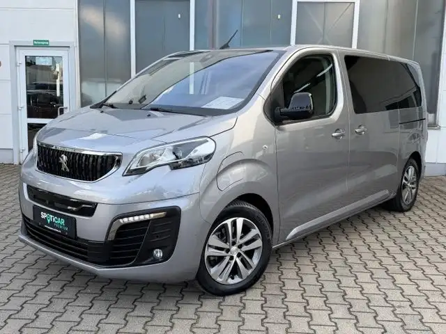 Peugeot Traveller e-Traveller L2 (75kWh) Allure