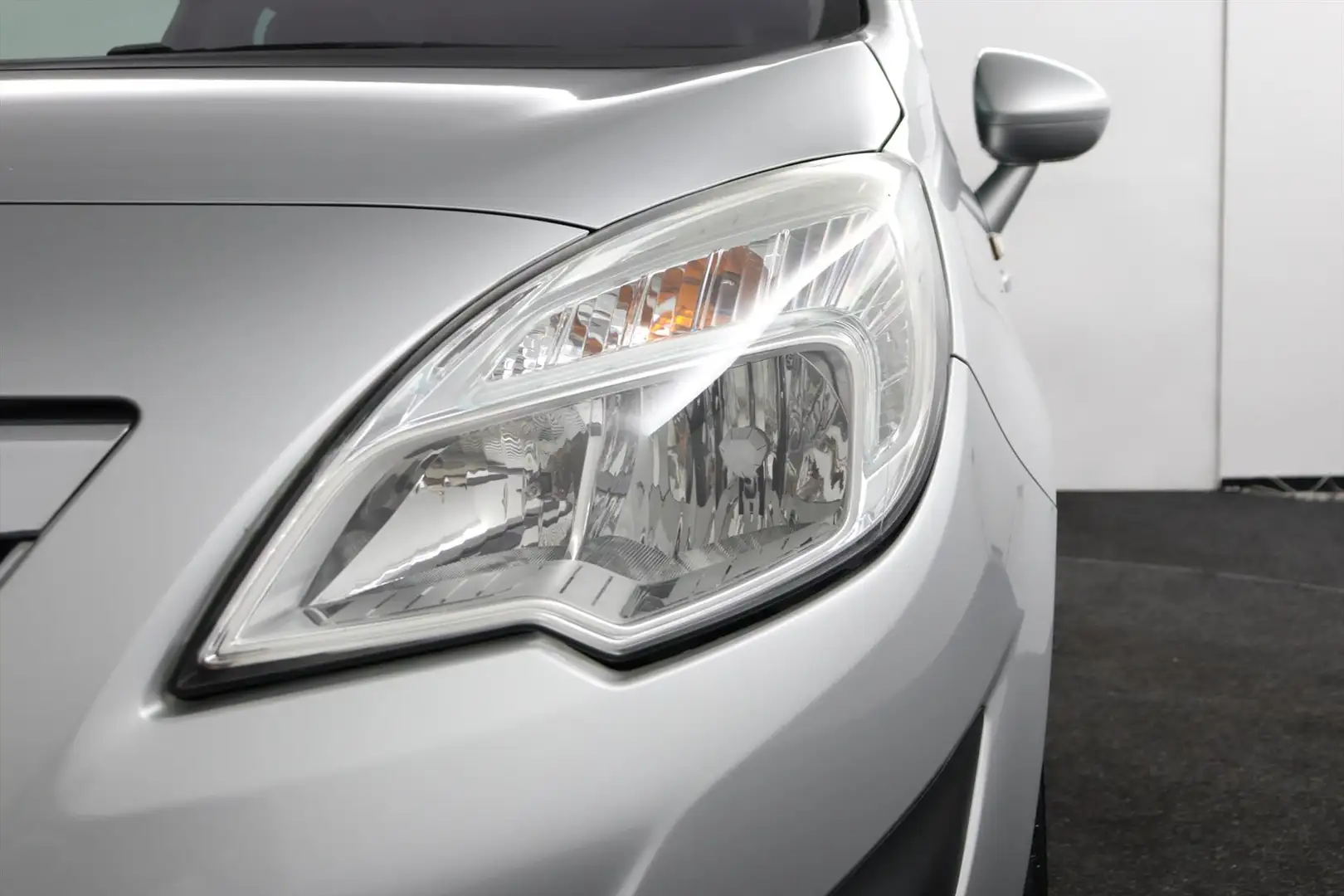 Opel Meriva 1.4 TURBO COSMO 140PK ECC/CRUISE/NAV/REGEN.SENS/PA Grau - 2