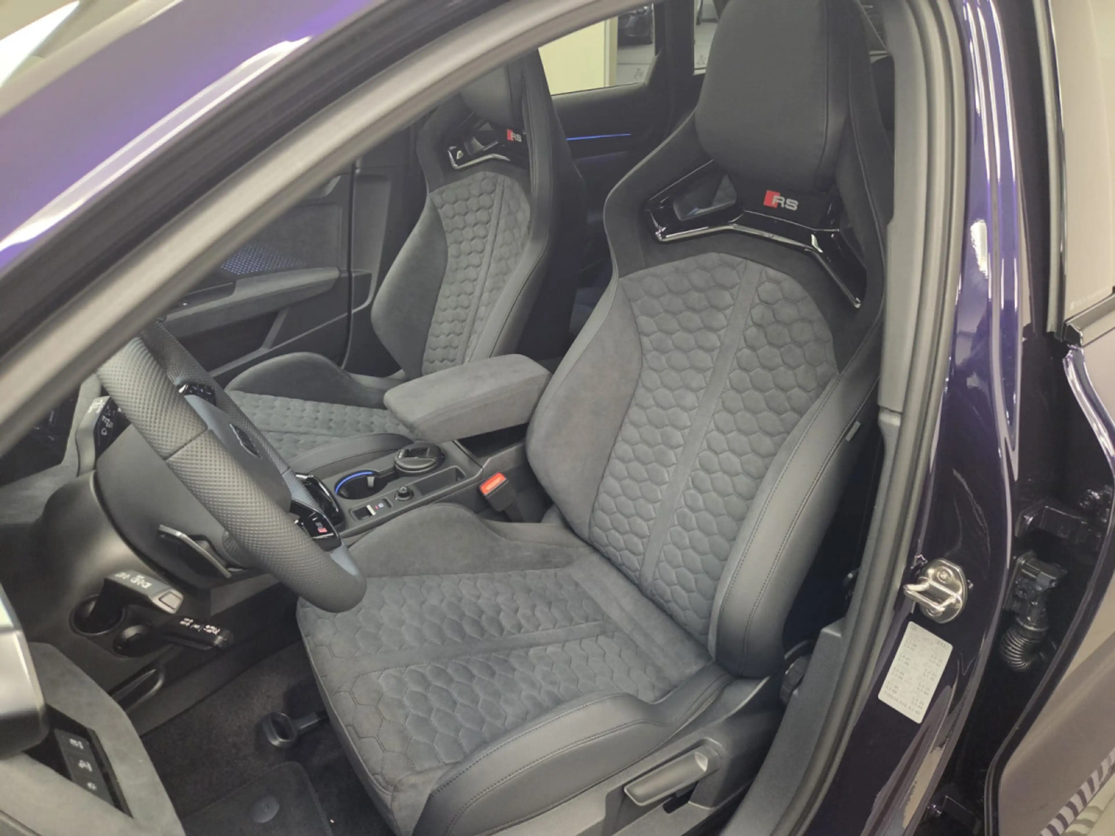 Audi RS3 Sportback 2.5 TFSI quattro 400 CH / 294 kW S troni — photo 2