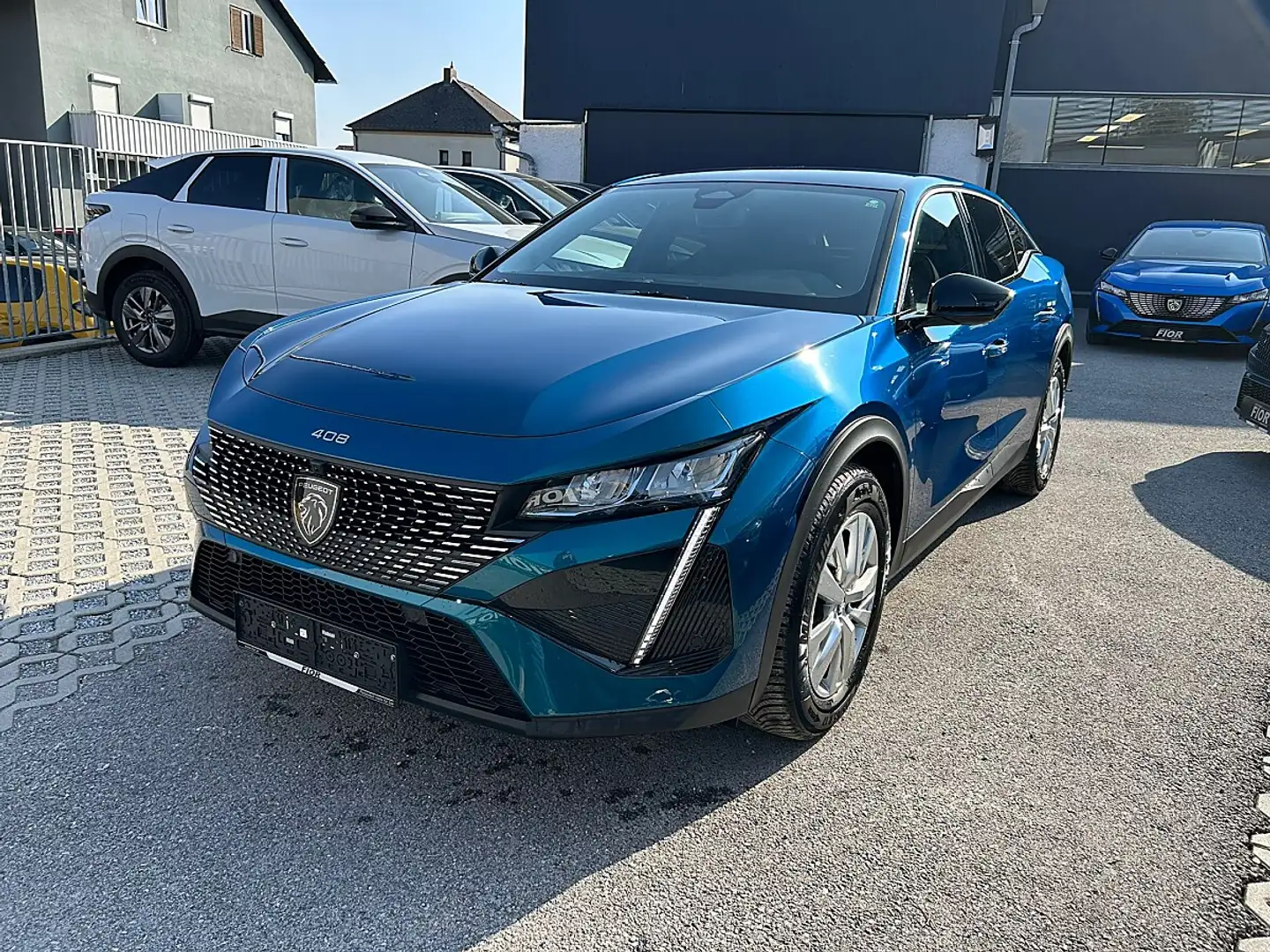 Peugeot 408 PureTech 130 S&S EAT8 Allure Pack Blau - 1