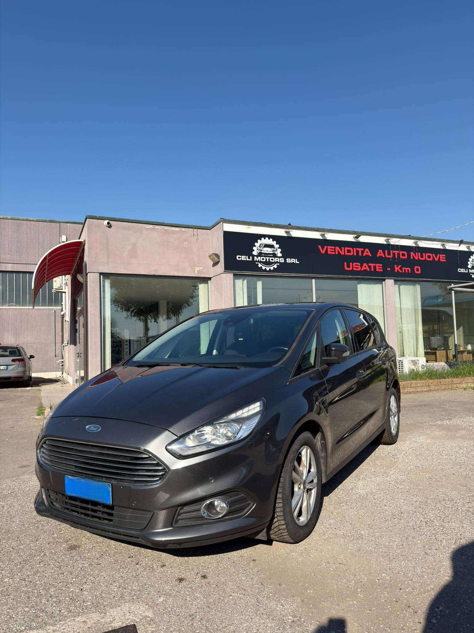Ford S-Max