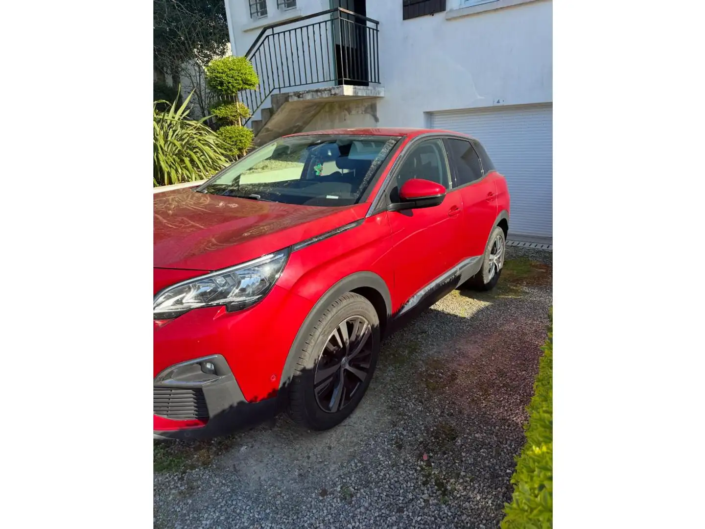 Peugeot 3008 1.6 BlueHDi S\u0026S - 120 - BV EAT6  Allure Rojo - 2