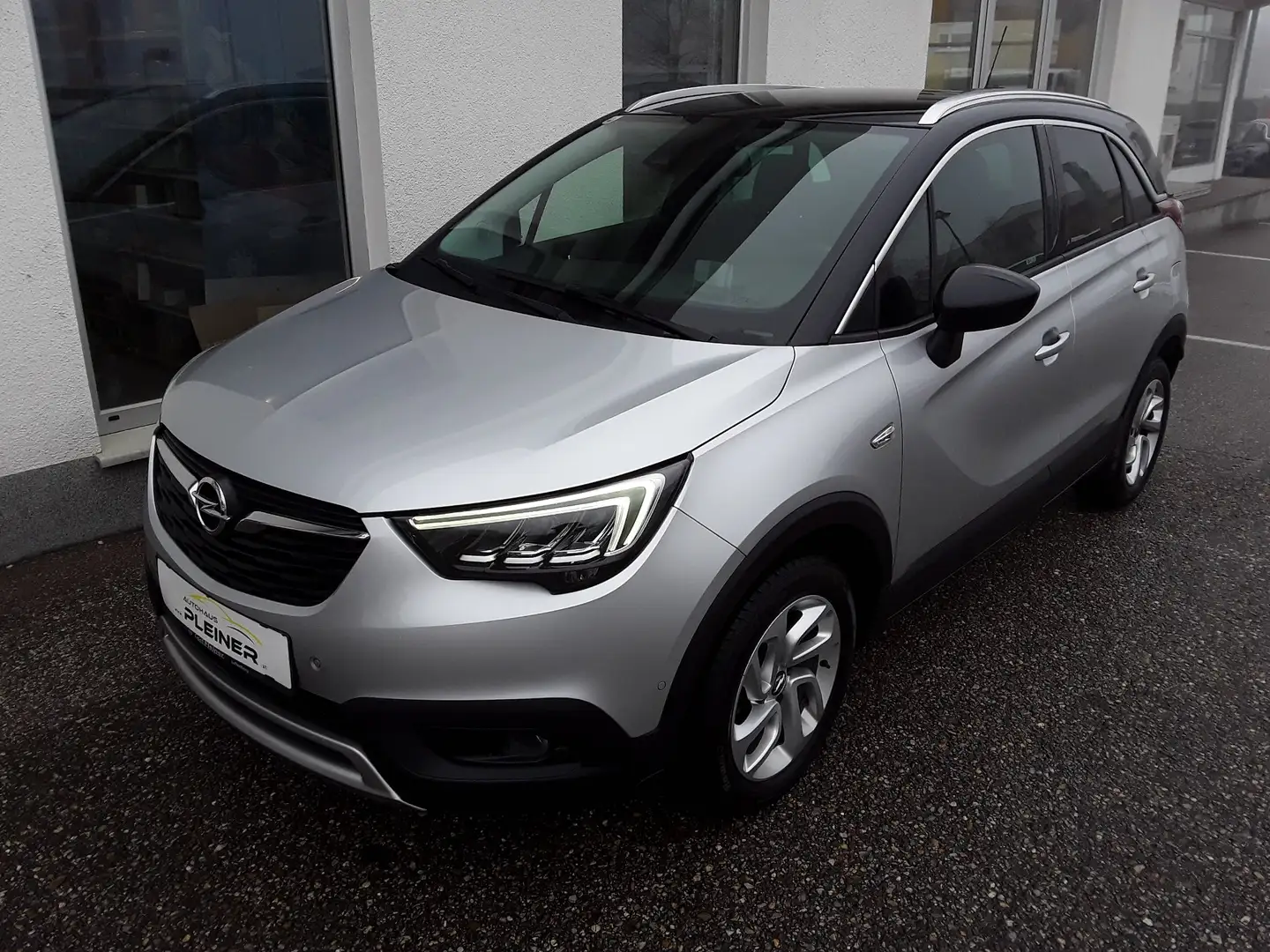 Opel Crossland X Ultimate Grau - 1