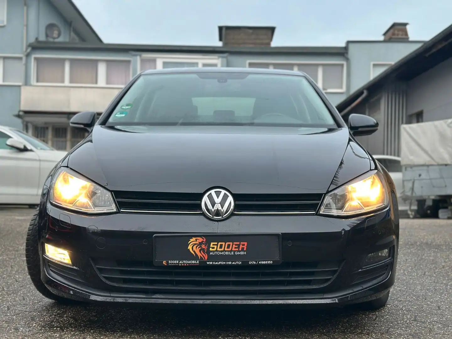 Volkswagen Golf VII Lim. Trendline BMT*92TKM*2.HAND*SCHECKH Nero - 2