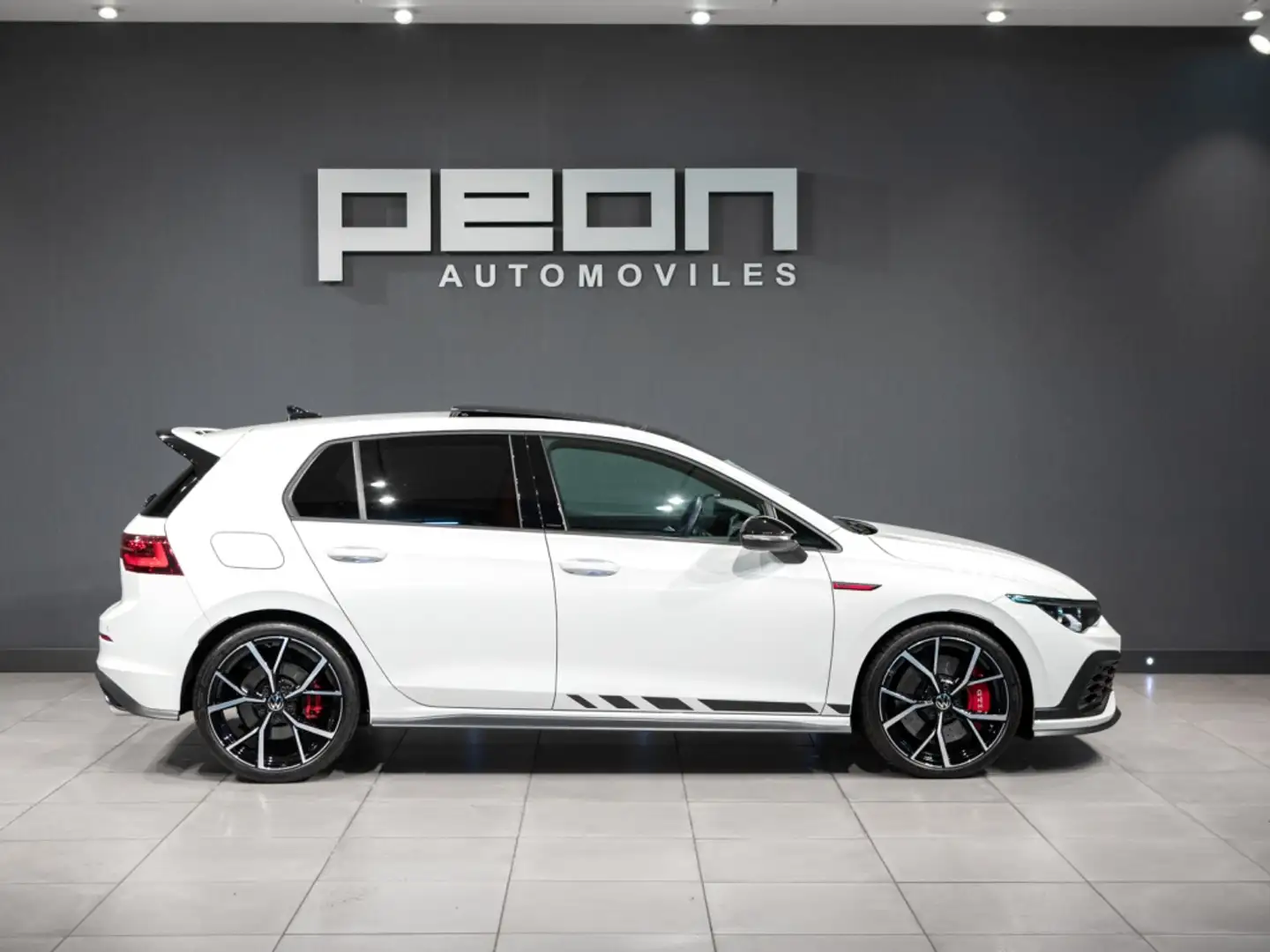 Volkswagen Golf GTI 2.0 TSI Clubsport DSG 221kW - 2