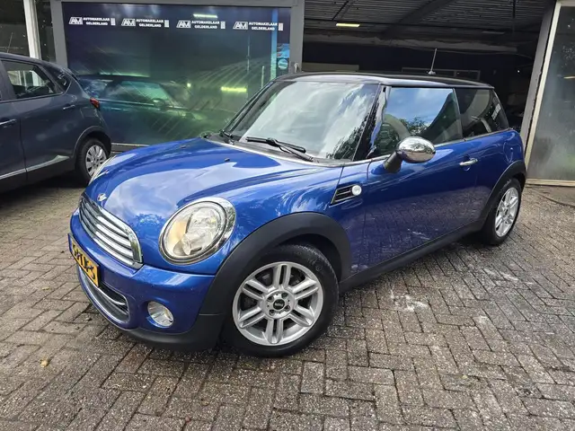 MINI Cooper 3-Deurs 1.6 10 Years II AUTOMAAT | 3/6 OF 12 MND G