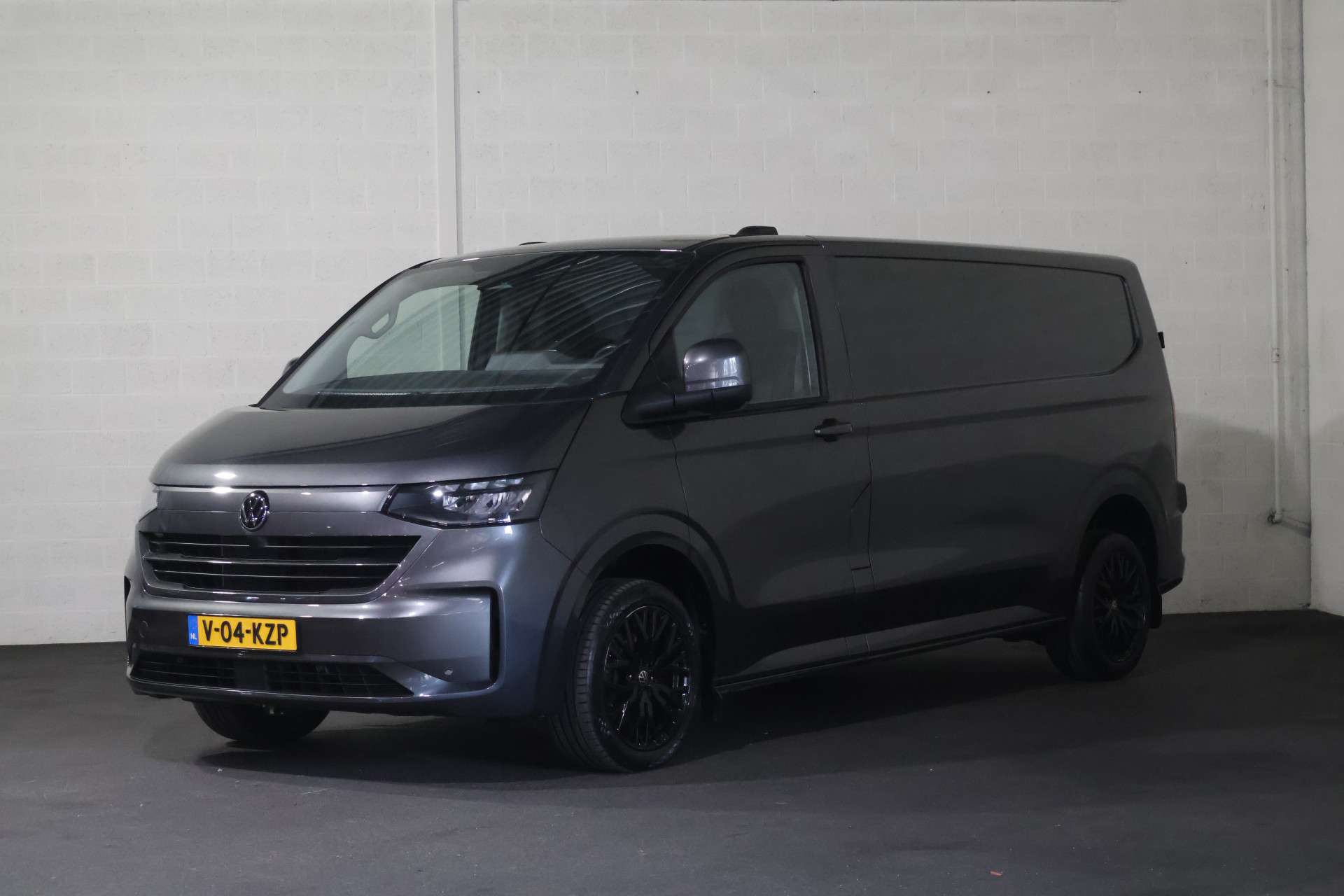 Volkswagen T7 Transporter