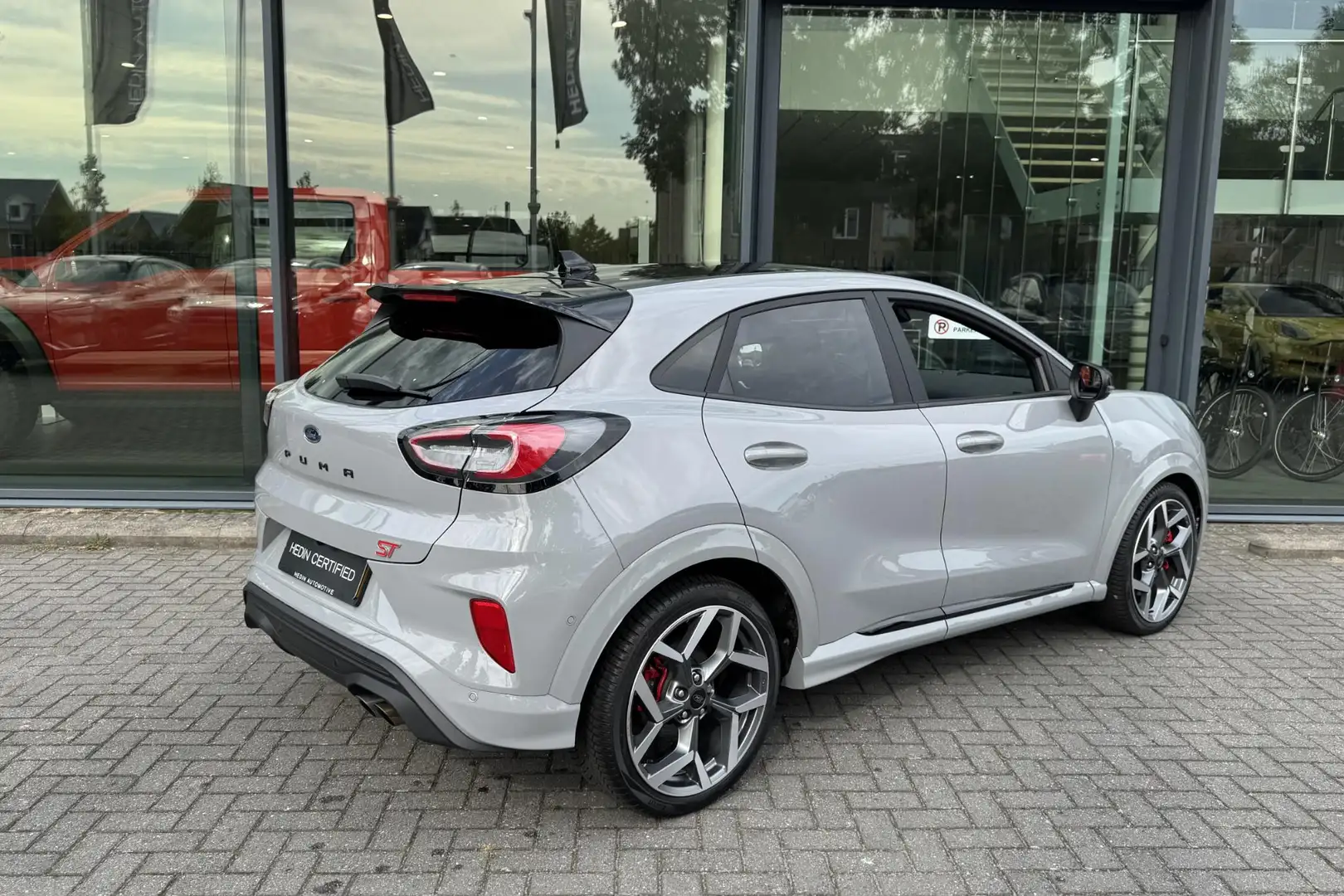 Ford Puma 1.5 EcoBoost 200PK ST-X | Performance Pack | Drive Grijs - 2