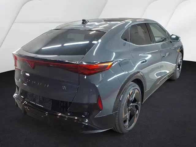 Cupra Tavascan view 2