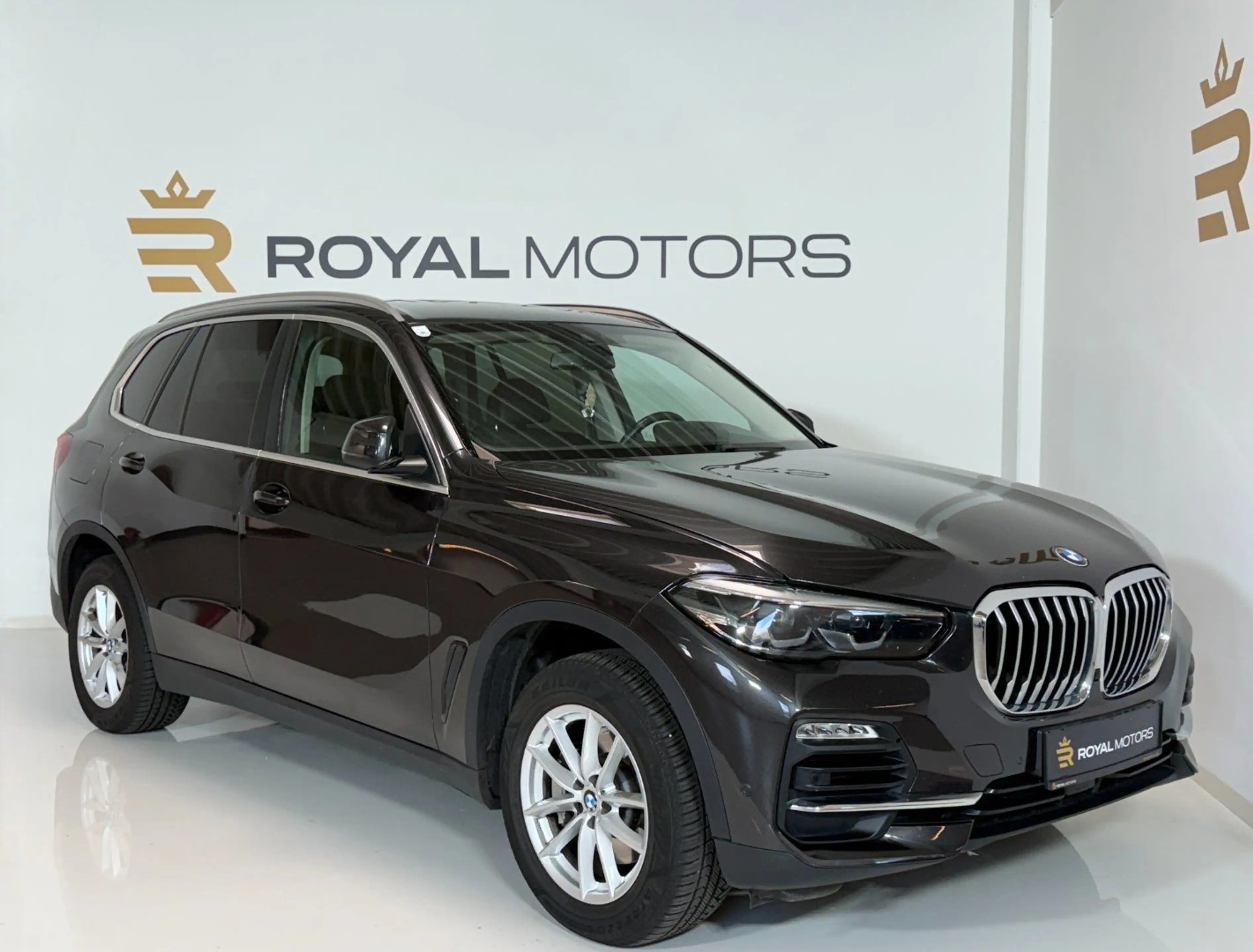 BMW X5 xDrive25d — photo 4