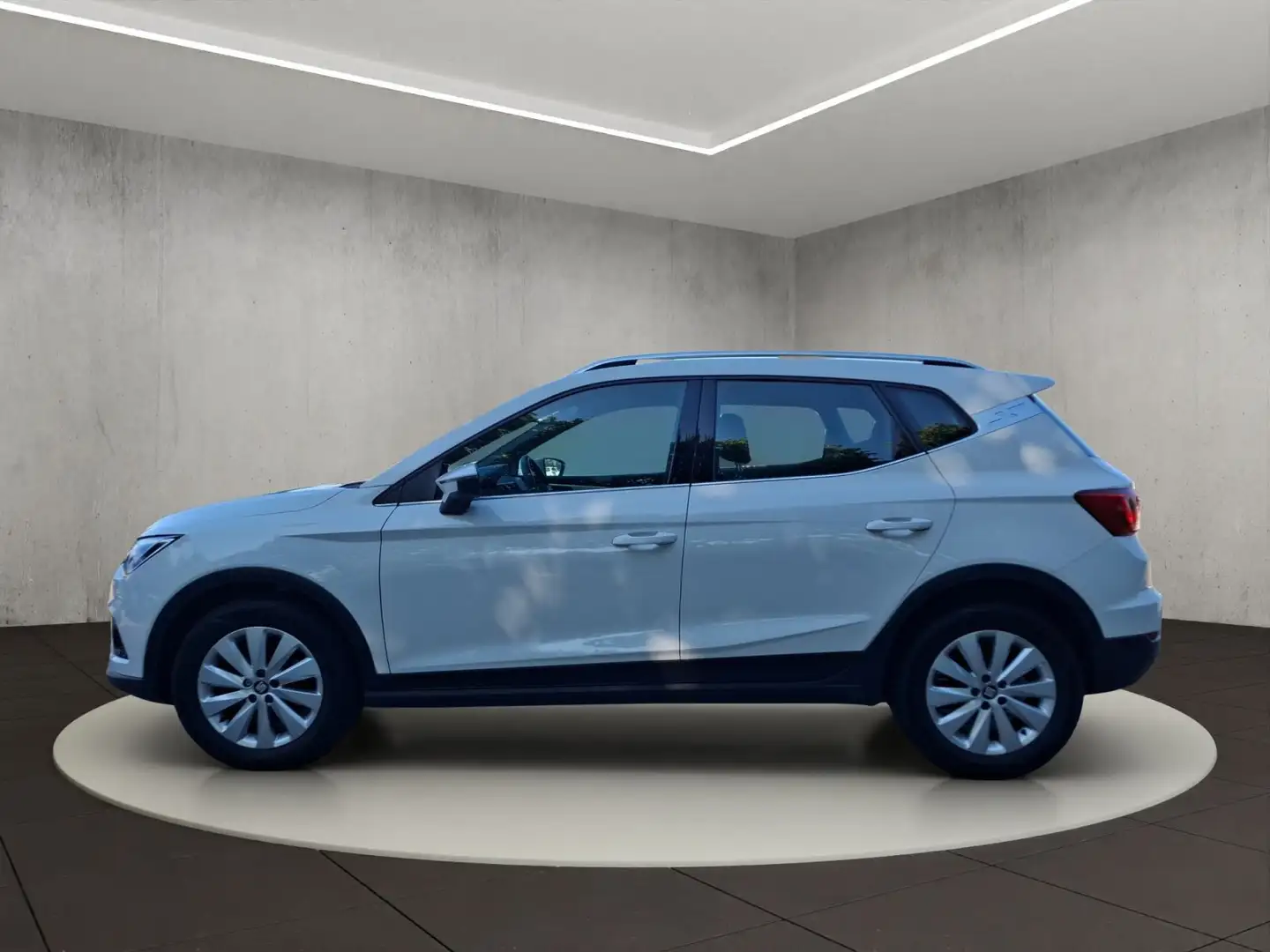 SEAT Arona XCELLENCE 1.0 TSI 7-Gang DSG White - 2