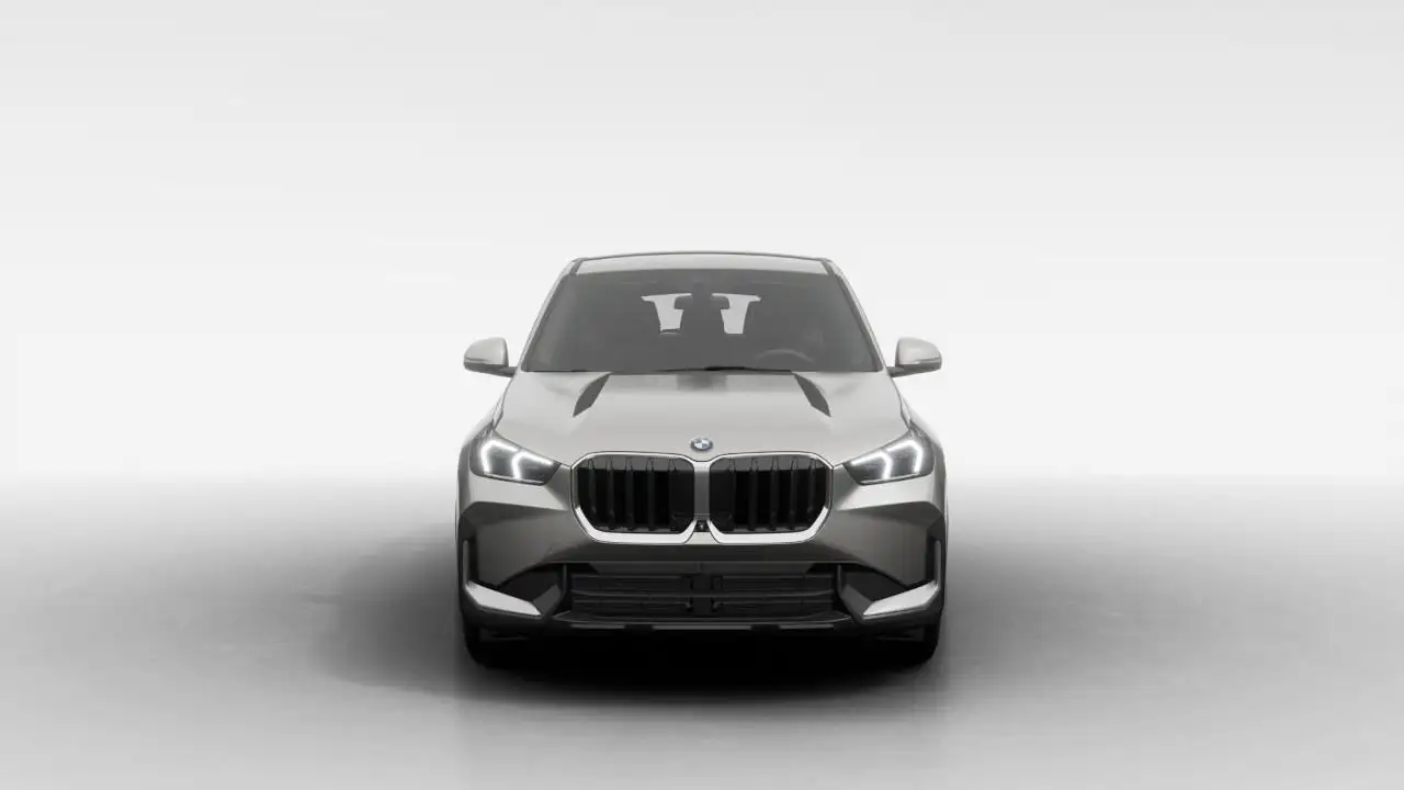 BMW X1 снимка BMW X1