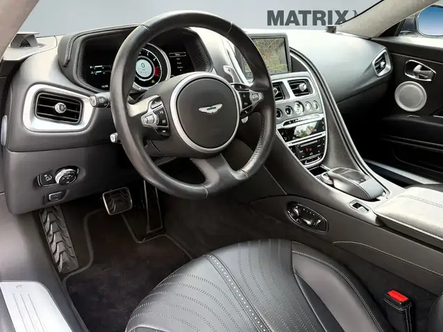 Aston Martin DB11 view 3