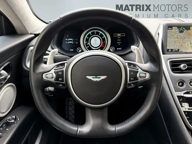 Aston Martin DB11 view 12