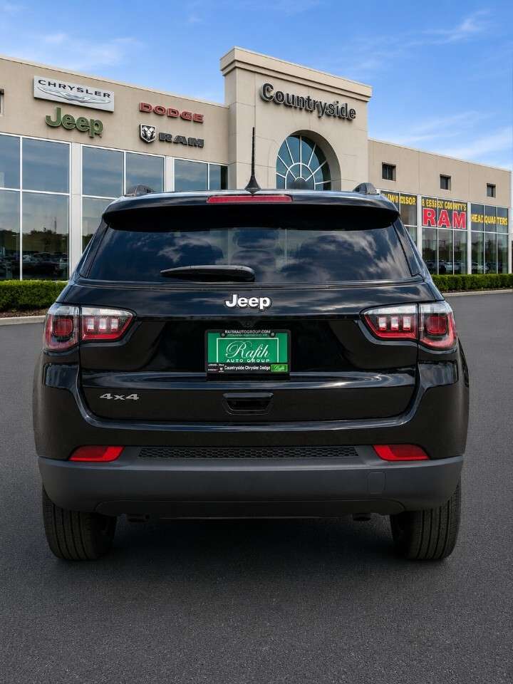 2025 Jeep Compass Altitude — снимка 1