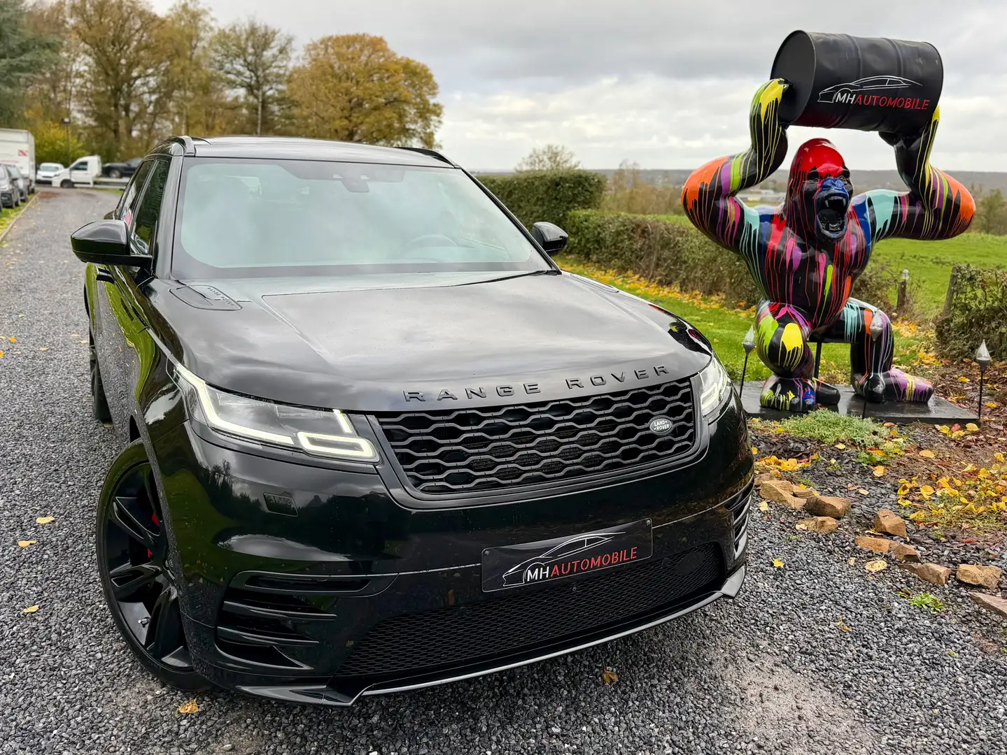 Land Rover Range Rover Velar Velar 3.0 TD6 R-Dynamic HSE Zwart - 2