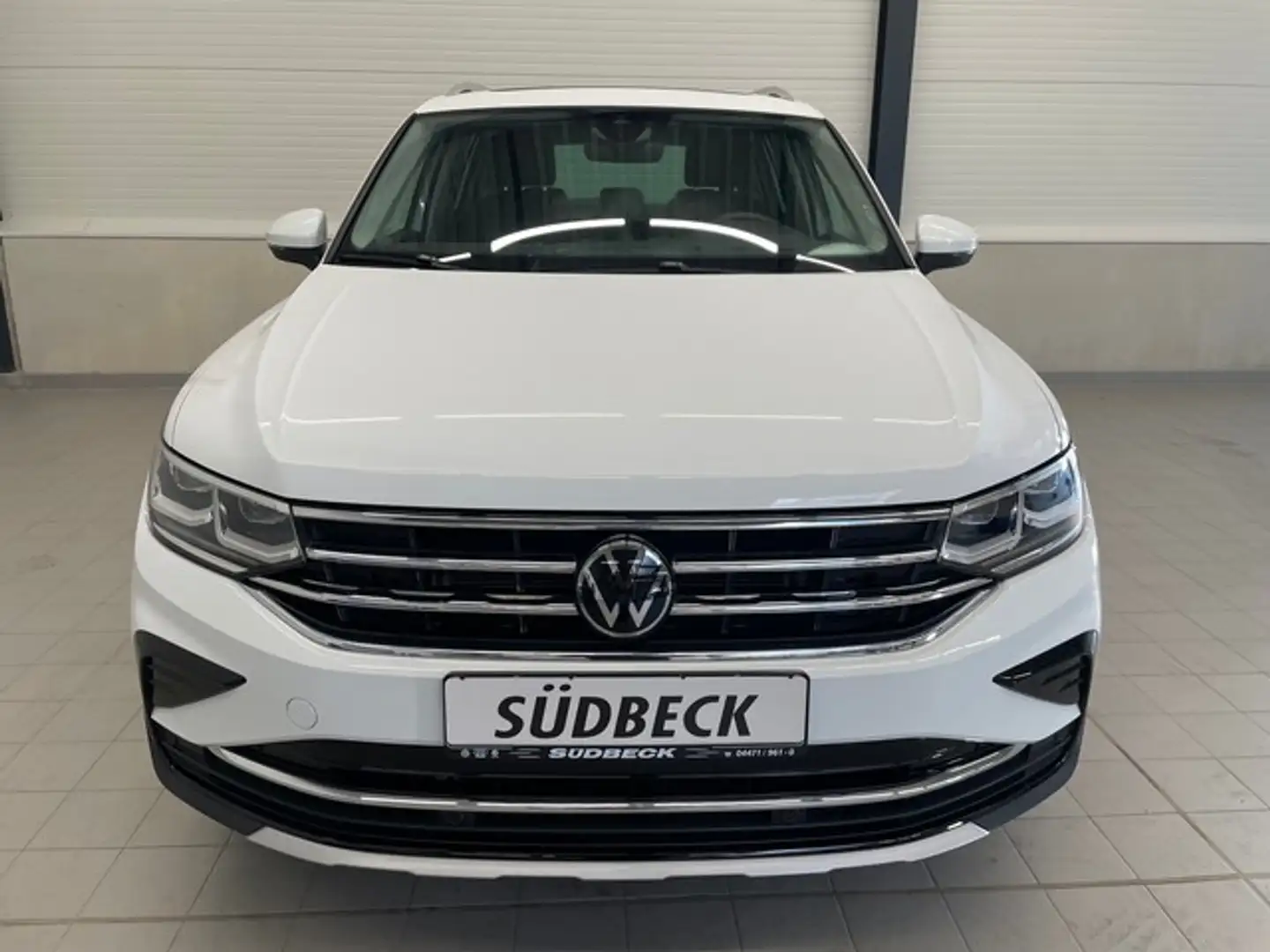 Volkswagen Tiguan 2.0 TDI Elegance KAMERA+AHK+PANO+MATRIX+APP+LANE Weiß - 2