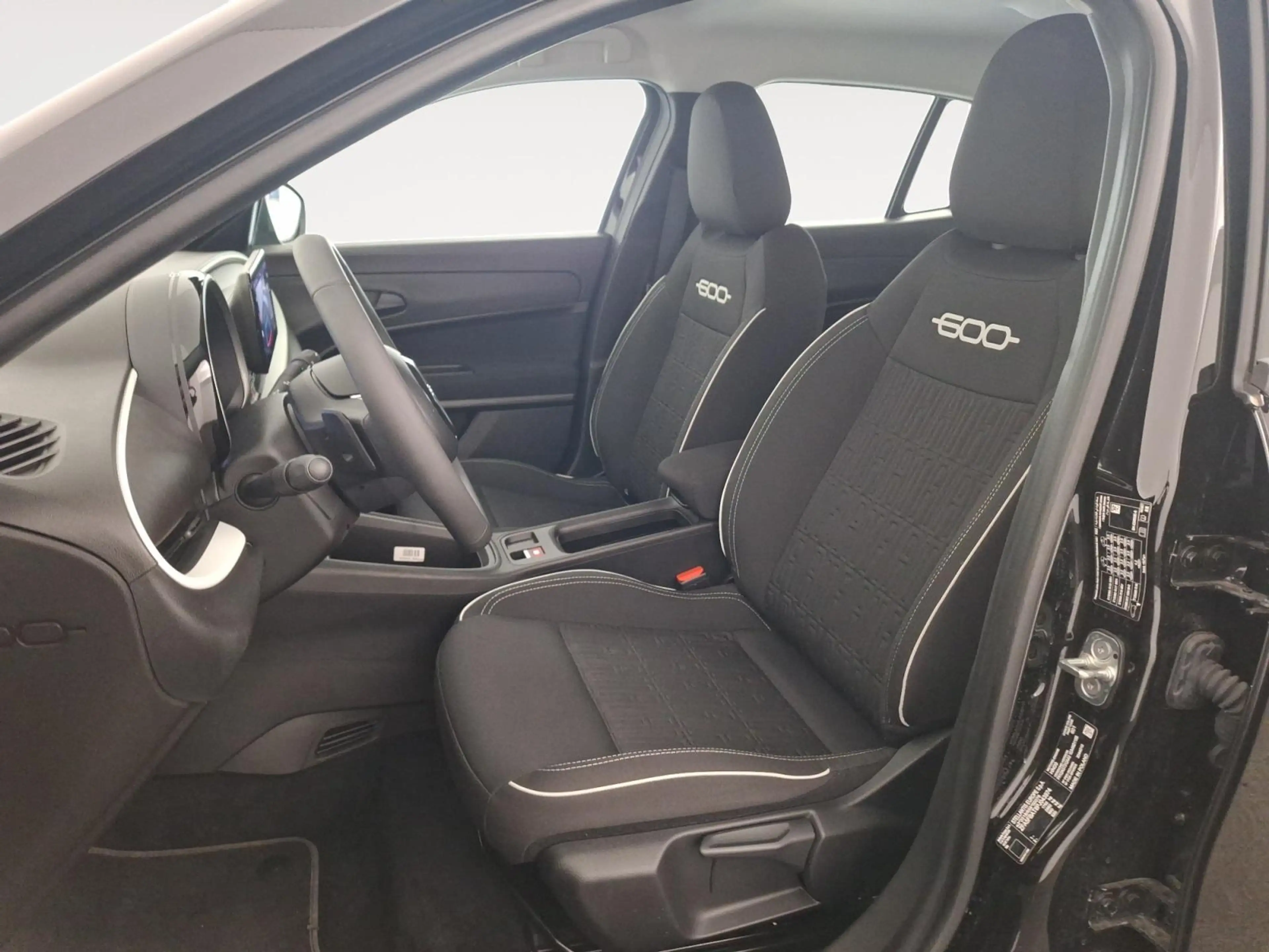 Fiat 600 HYBRID AUTOMAAT *CAMERA+SENSOREN*DAB*GPS*CARPLAY*K — photo 8
