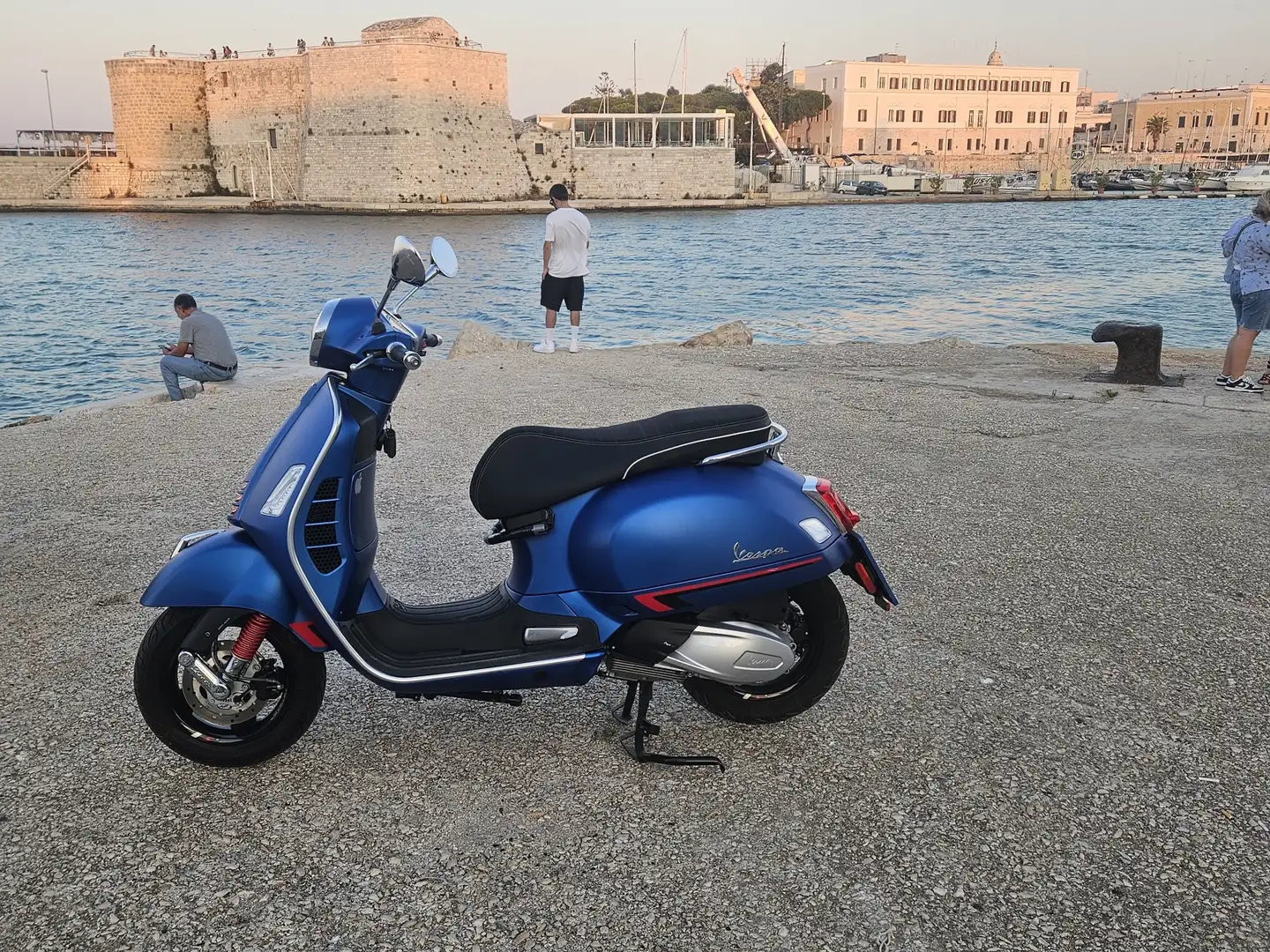 Vespa GTS Super Sport 300 super sport Bleu - 2