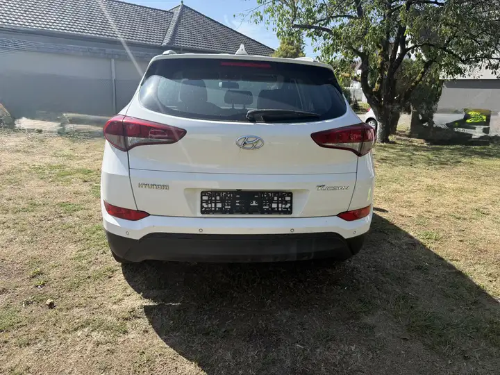 Hyundai TUCSON 1.6 T-GDi 177 2WD DCT-7 Executive — photo 5