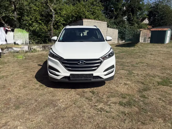 Hyundai TUCSON 1.6 T-GDi 177 2WD DCT-7 Executive — photo 3