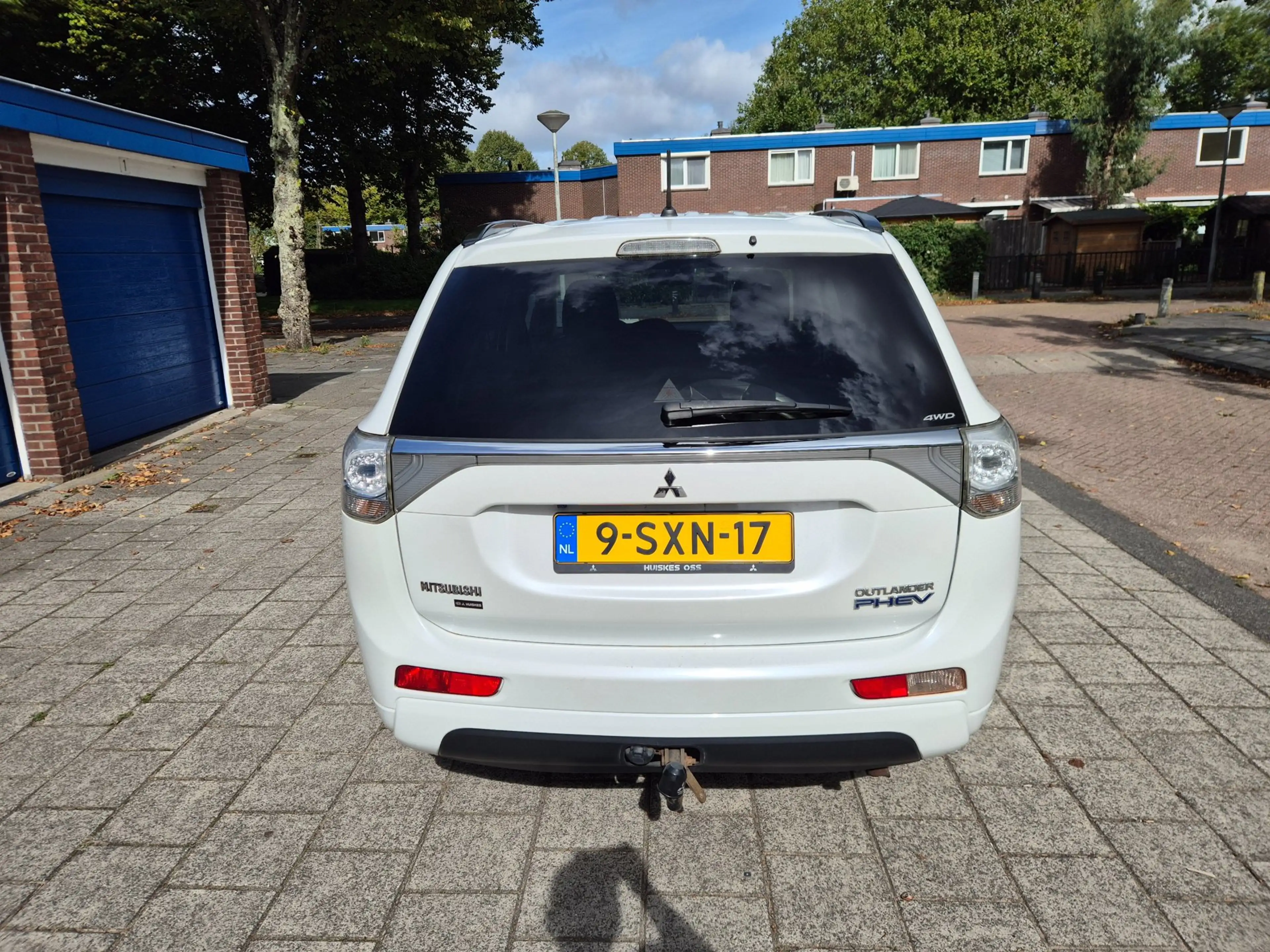 Mitsubishi Outlander 2.0 PHEV instyle+ — photo 9