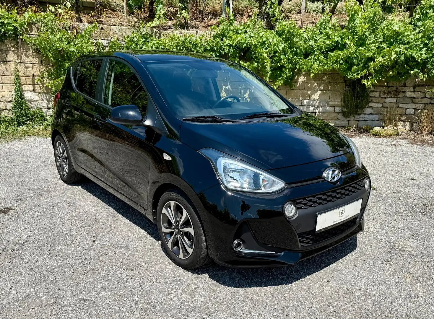 Hyundai i10 Trend, Klima, SHZ, Reifen & Bremse neu ! Schwarz - 1