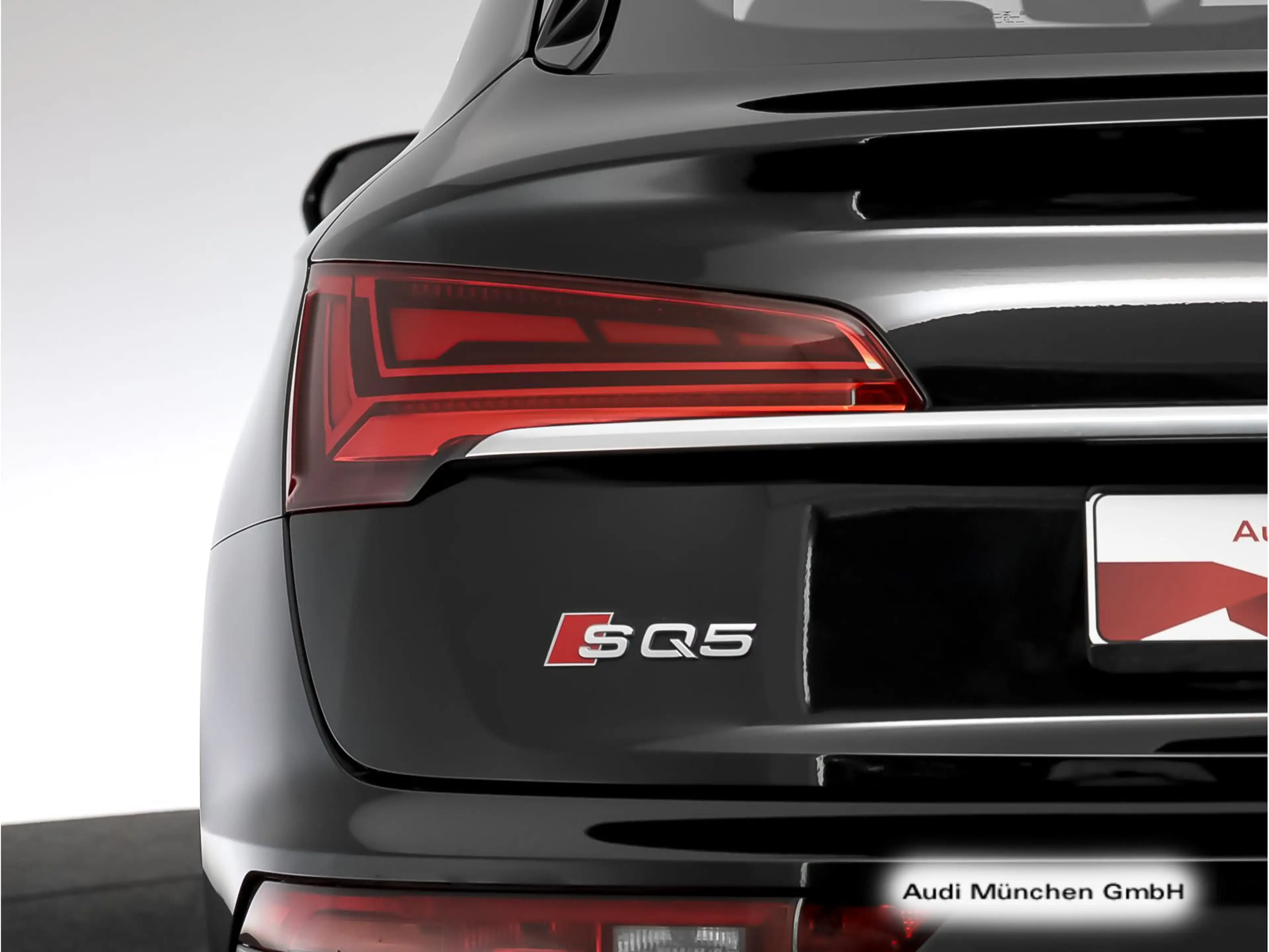 Audi SQ5 TDI Navi+/Virtual+ — photo 10
