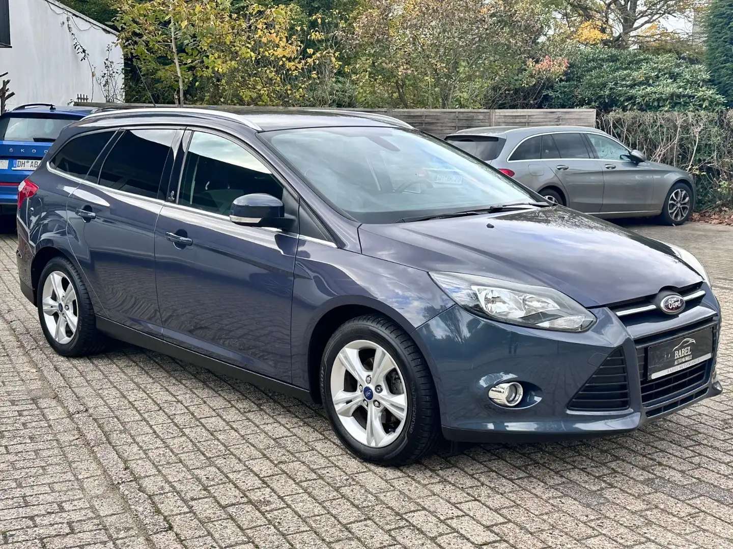 Ford Focus Turnier Champions Edition Grau - 2