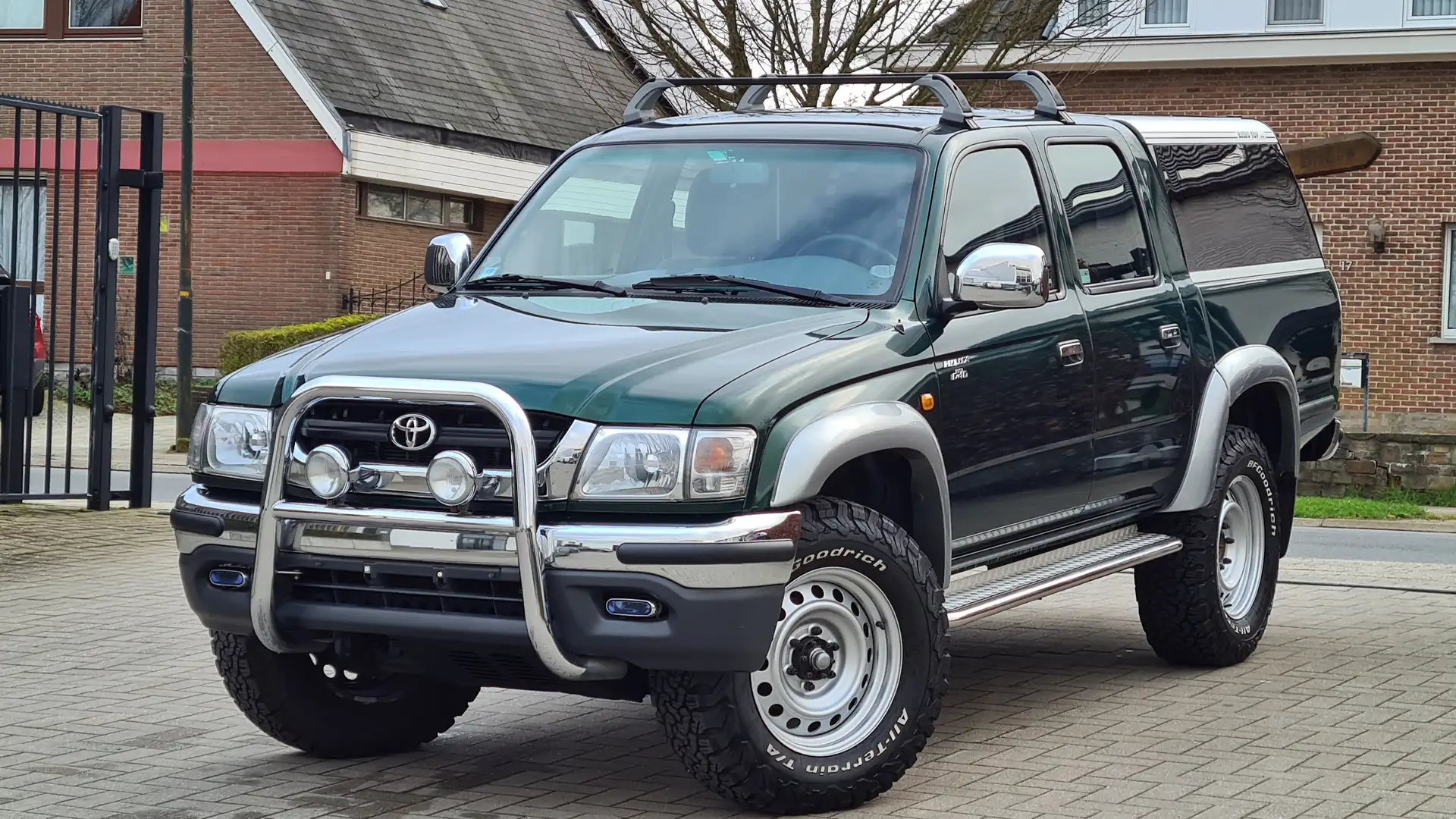 Toyota Hilux NEW Staat 2.5 D4D 4WD 75Kw Zelená - 1