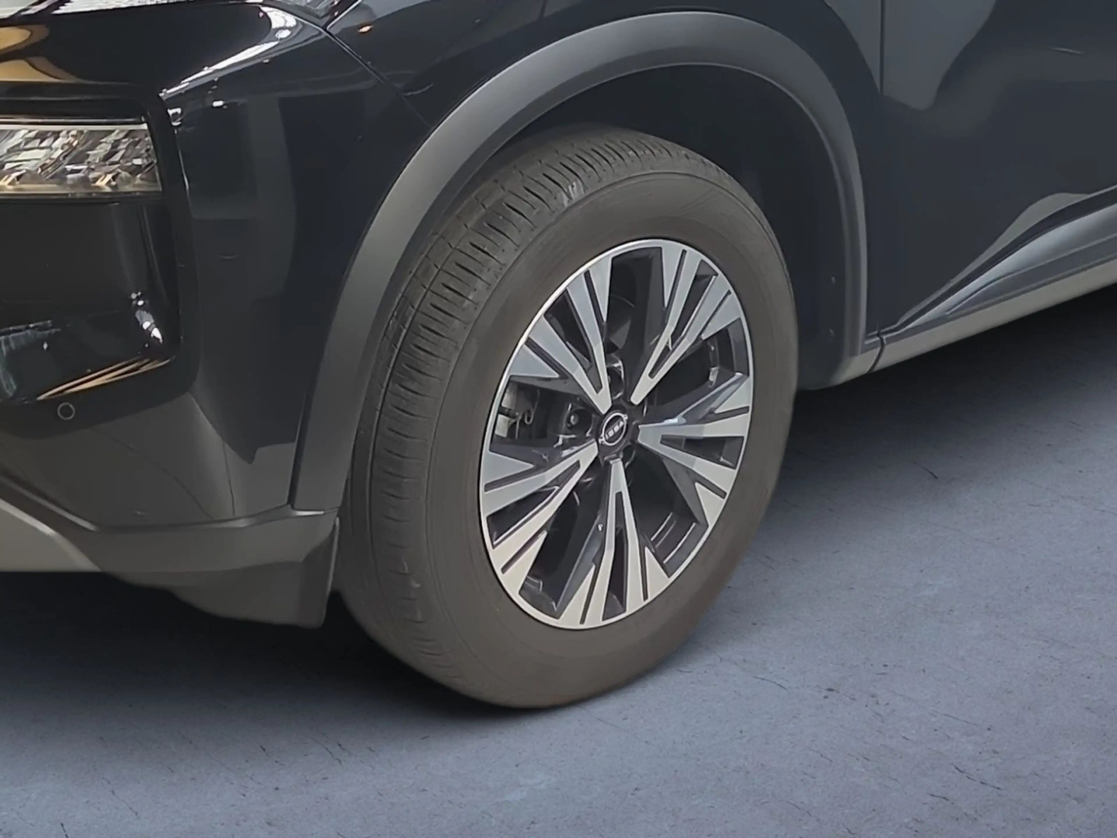 Nissan X-Trail 1.5 VC-T MHEV N-Connecta — photo 6