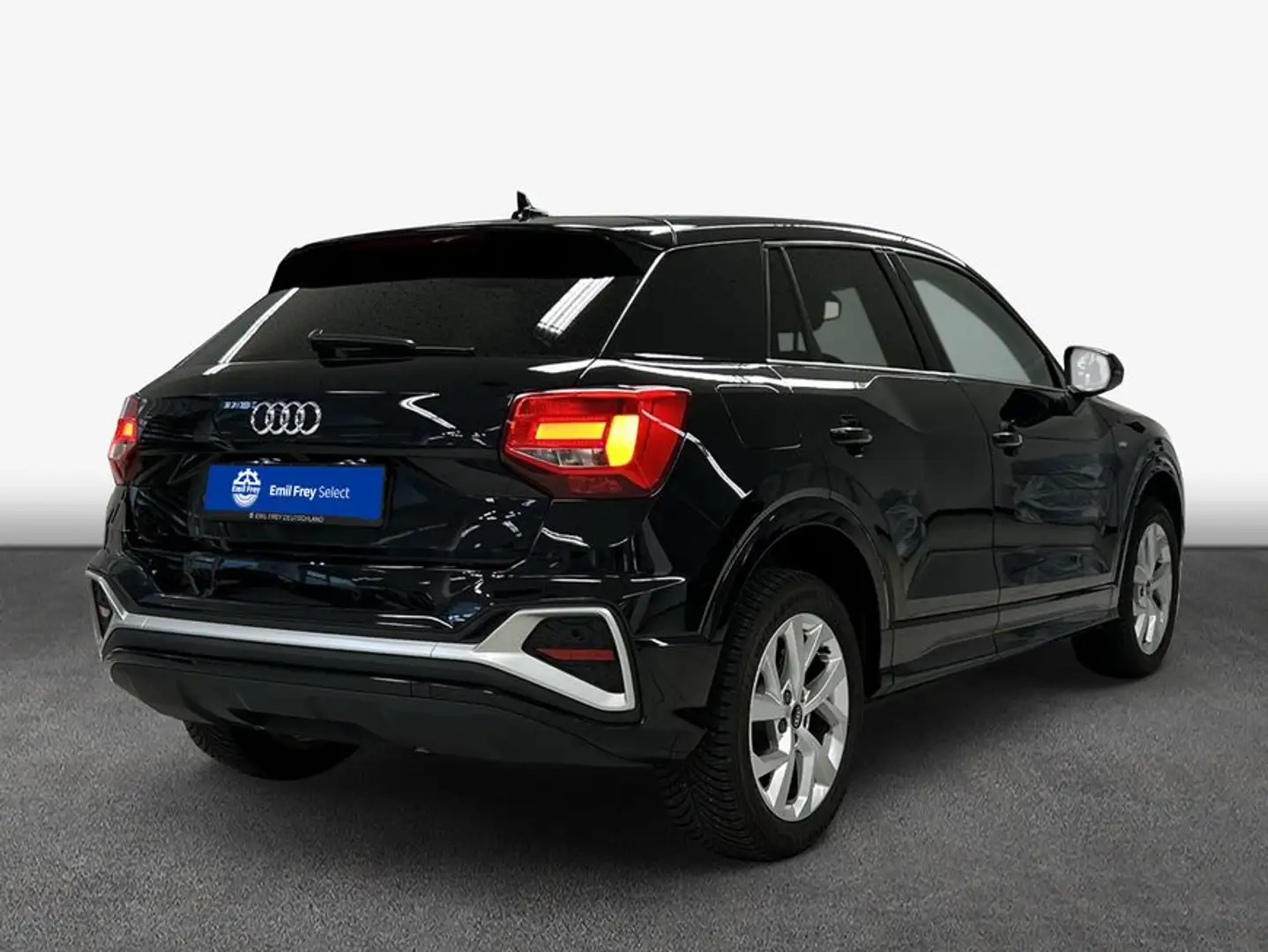 Audi Q2 35 TFSI S tronic S line Zwart - 2